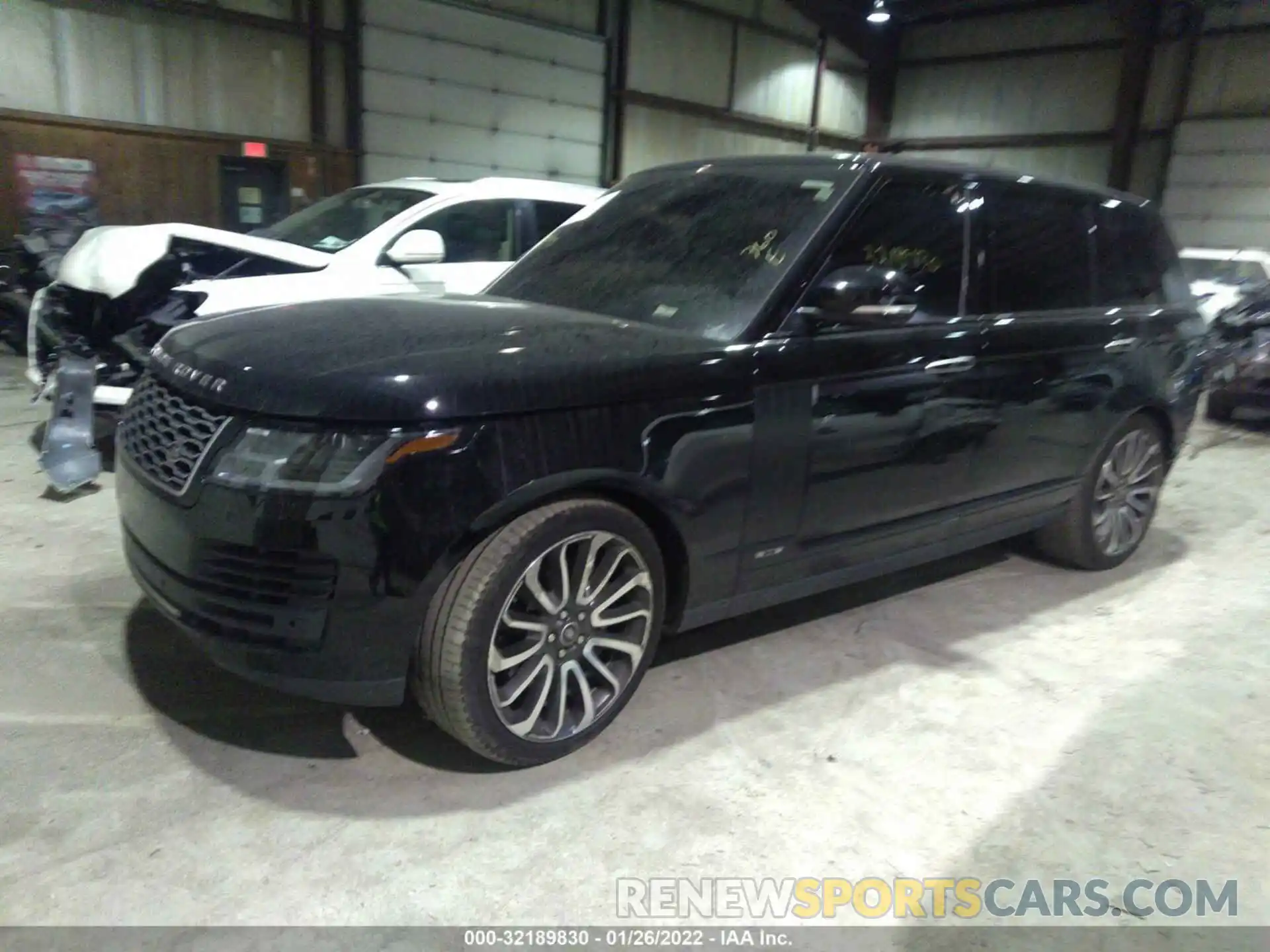 2 Фотография поврежденного автомобиля SALGV5REXKA520479 LAND ROVER RANGE ROVER 2019