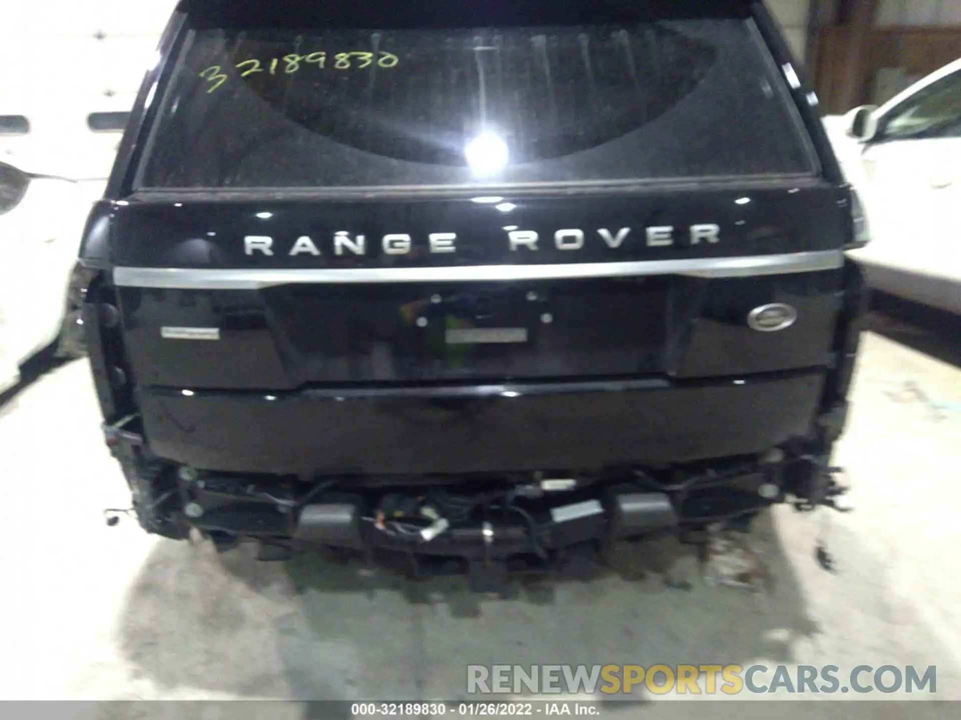 6 Photograph of a damaged car SALGV5REXKA520479 LAND ROVER RANGE ROVER 2019