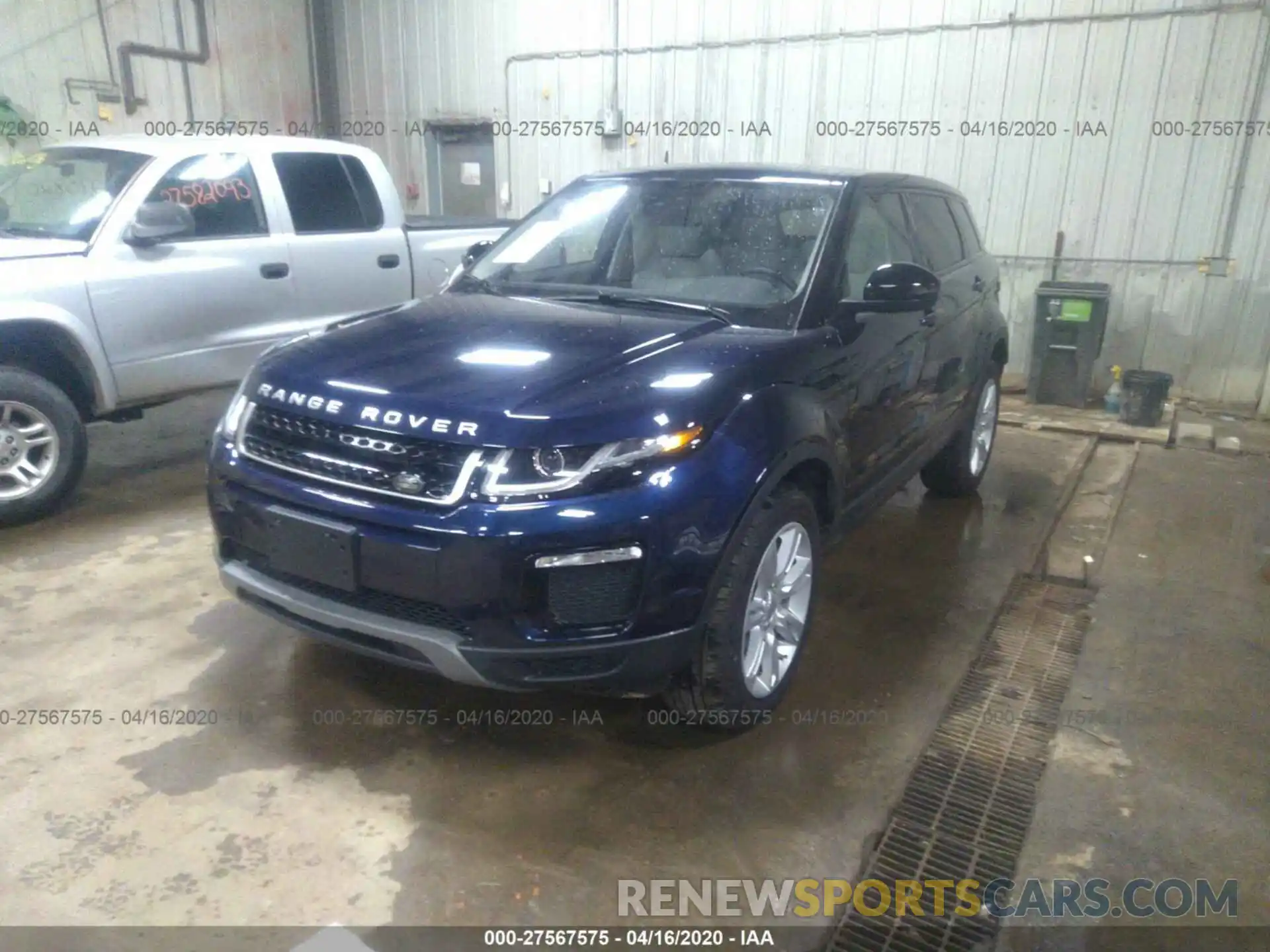 2 Фотография поврежденного автомобиля SALVP2RX8KH336389 LAND ROVER RANGE ROVER 2019