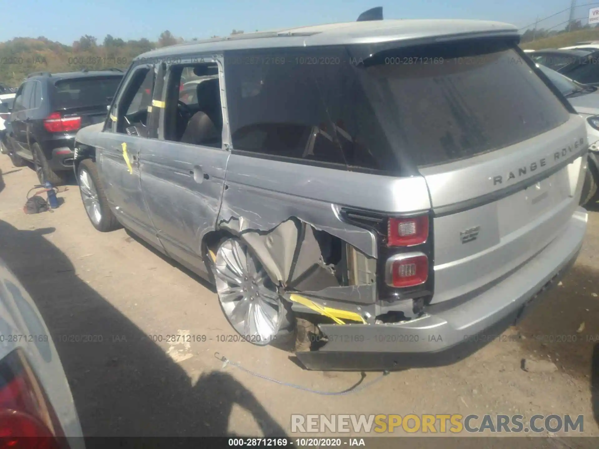 3 Photograph of a damaged car SALGS2RK9LA598315 LAND ROVER RANGE ROVER 2020