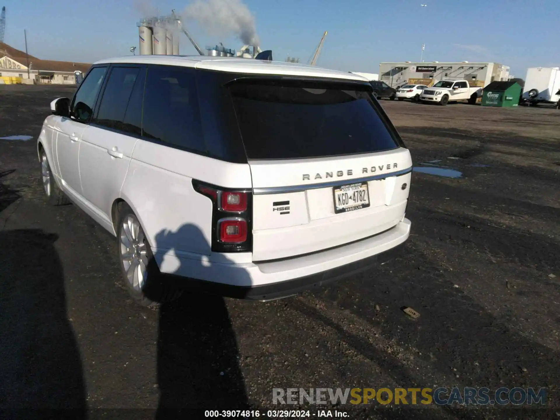 3 Photograph of a damaged car SALGS2RU0LA413845 LAND ROVER RANGE ROVER 2020