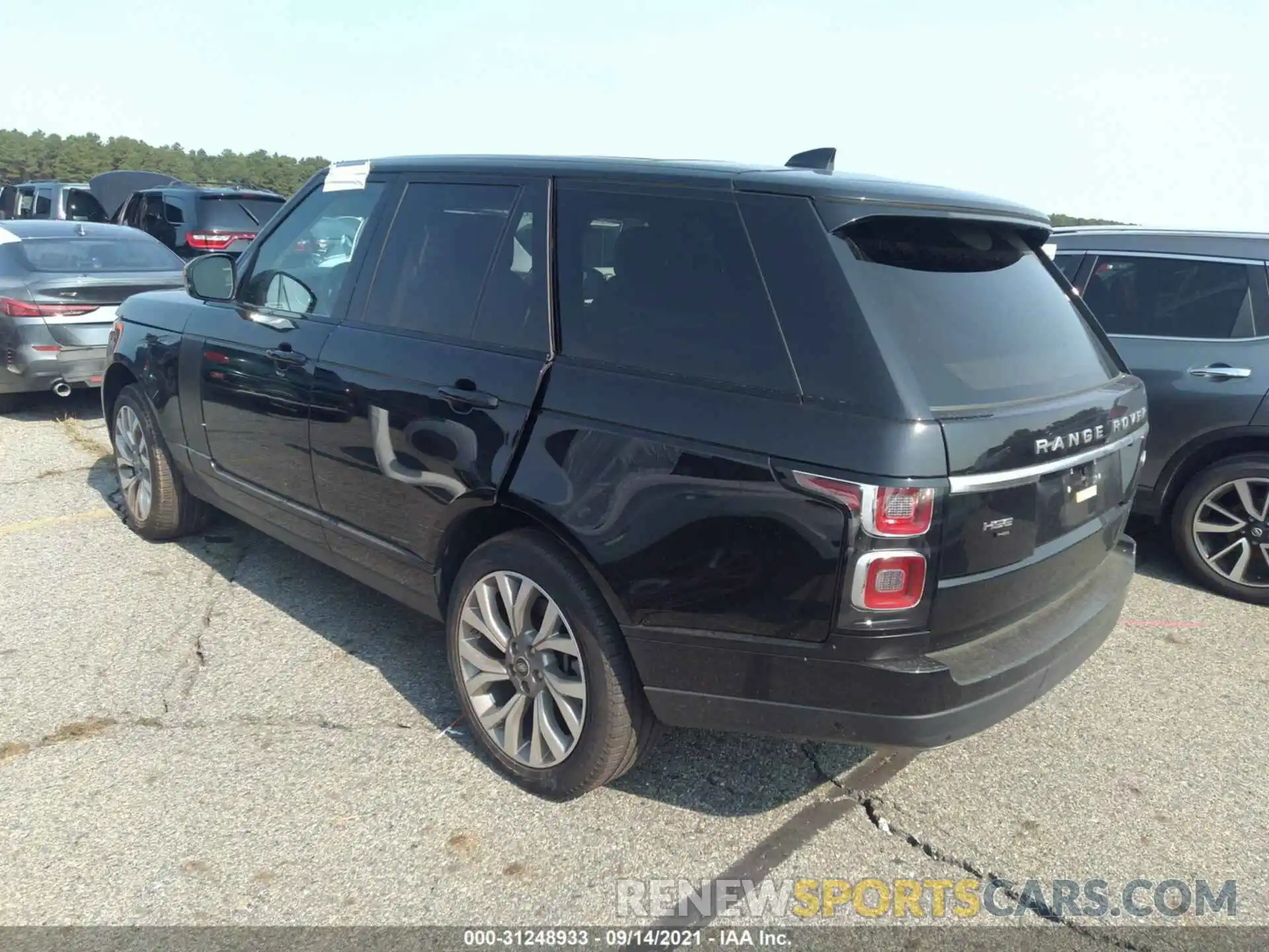 3 Photograph of a damaged car SALGS2RU1LA579310 LAND ROVER RANGE ROVER 2020