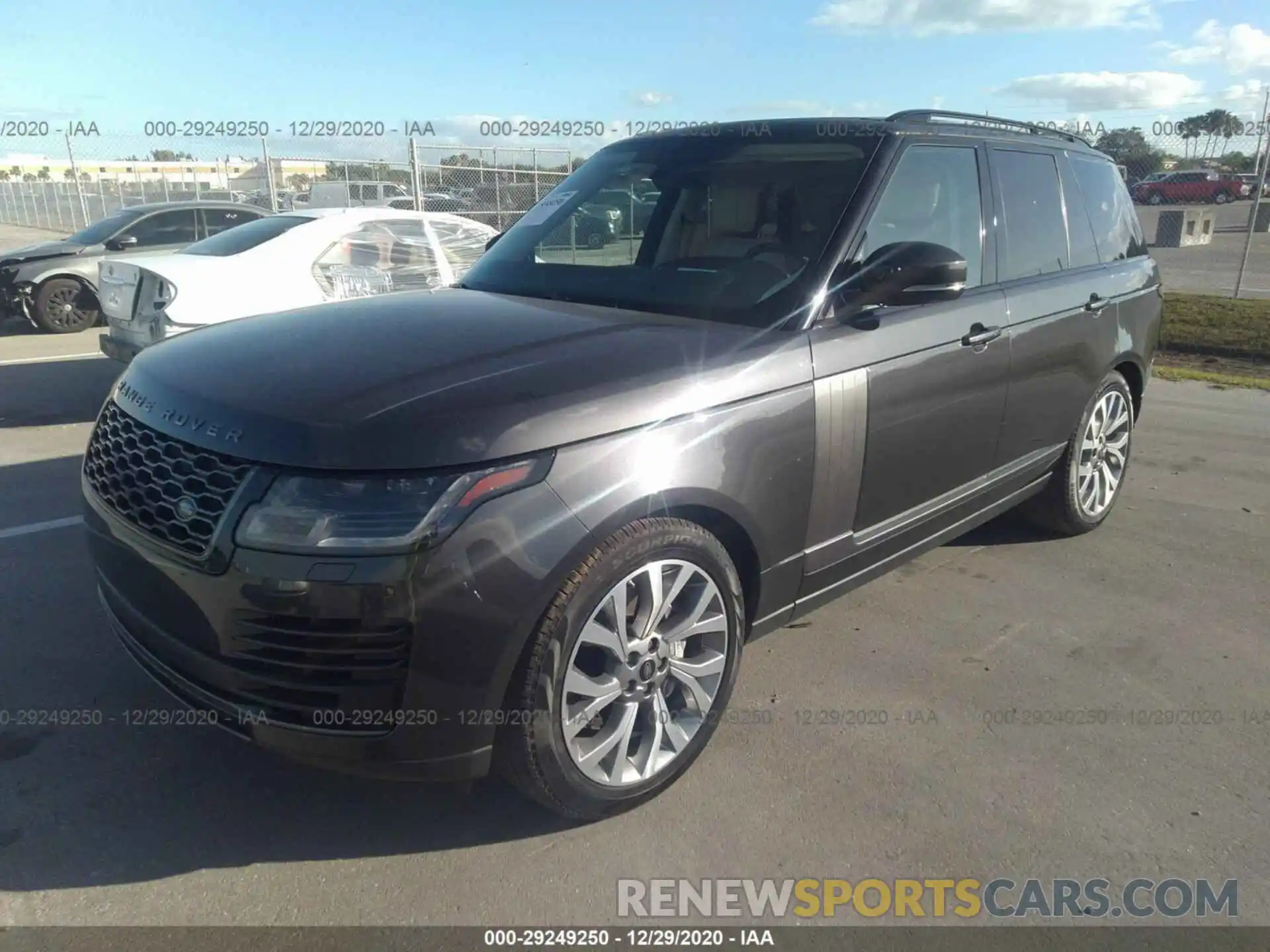 2 Photograph of a damaged car SALGS2RU1LA581963 LAND ROVER RANGE ROVER 2020