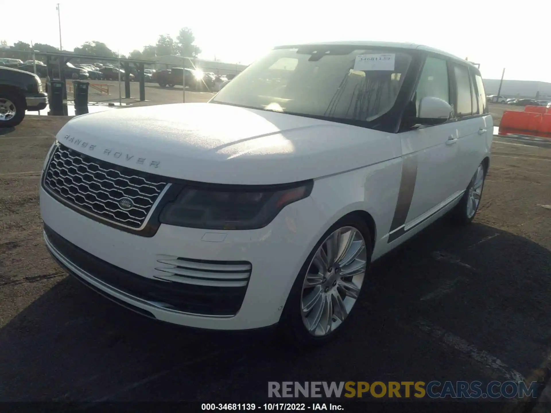 2 Фотография поврежденного автомобиля SALGS2RU4LA592195 LAND ROVER RANGE ROVER 2020