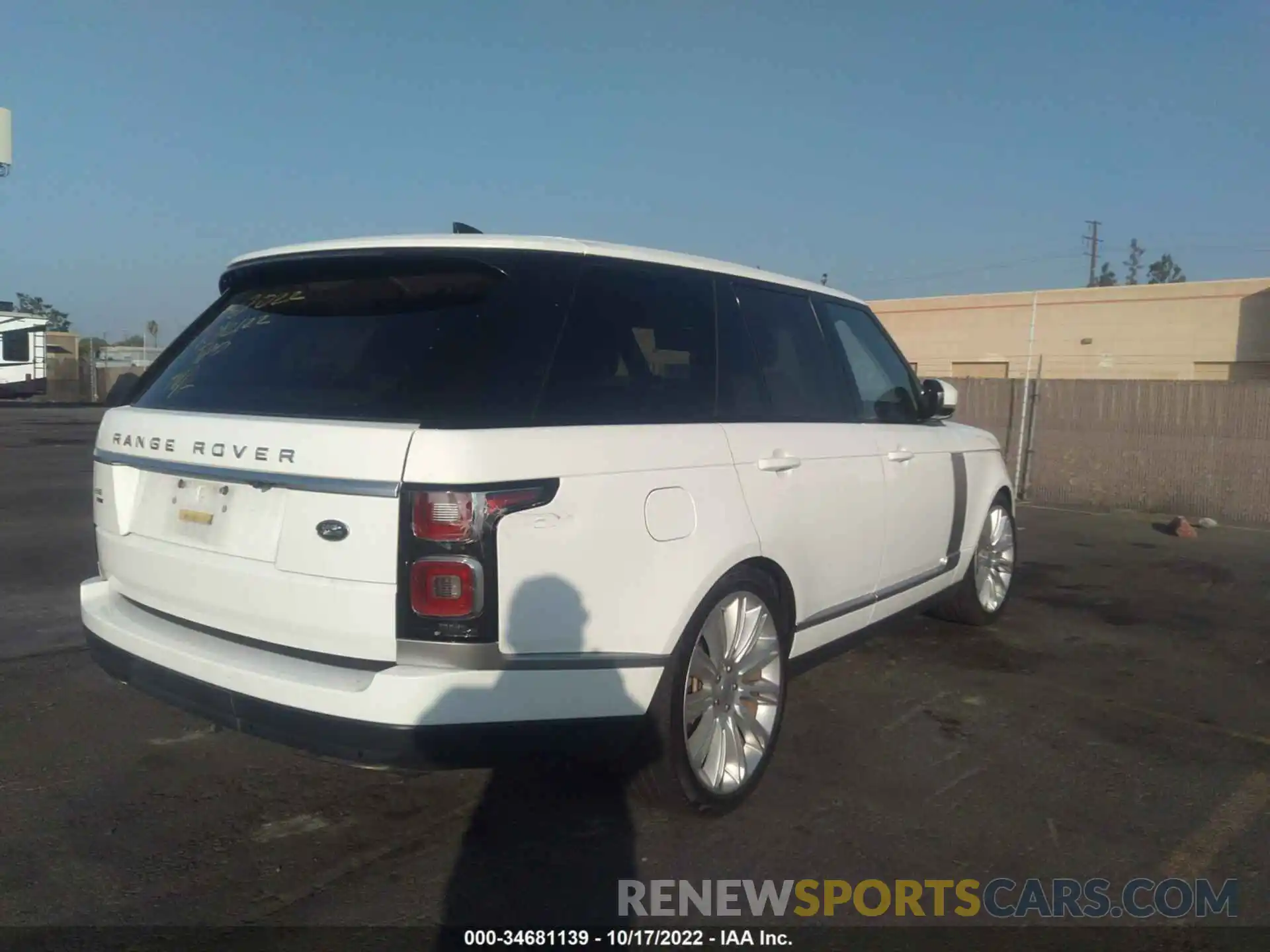 4 Фотография поврежденного автомобиля SALGS2RU4LA592195 LAND ROVER RANGE ROVER 2020