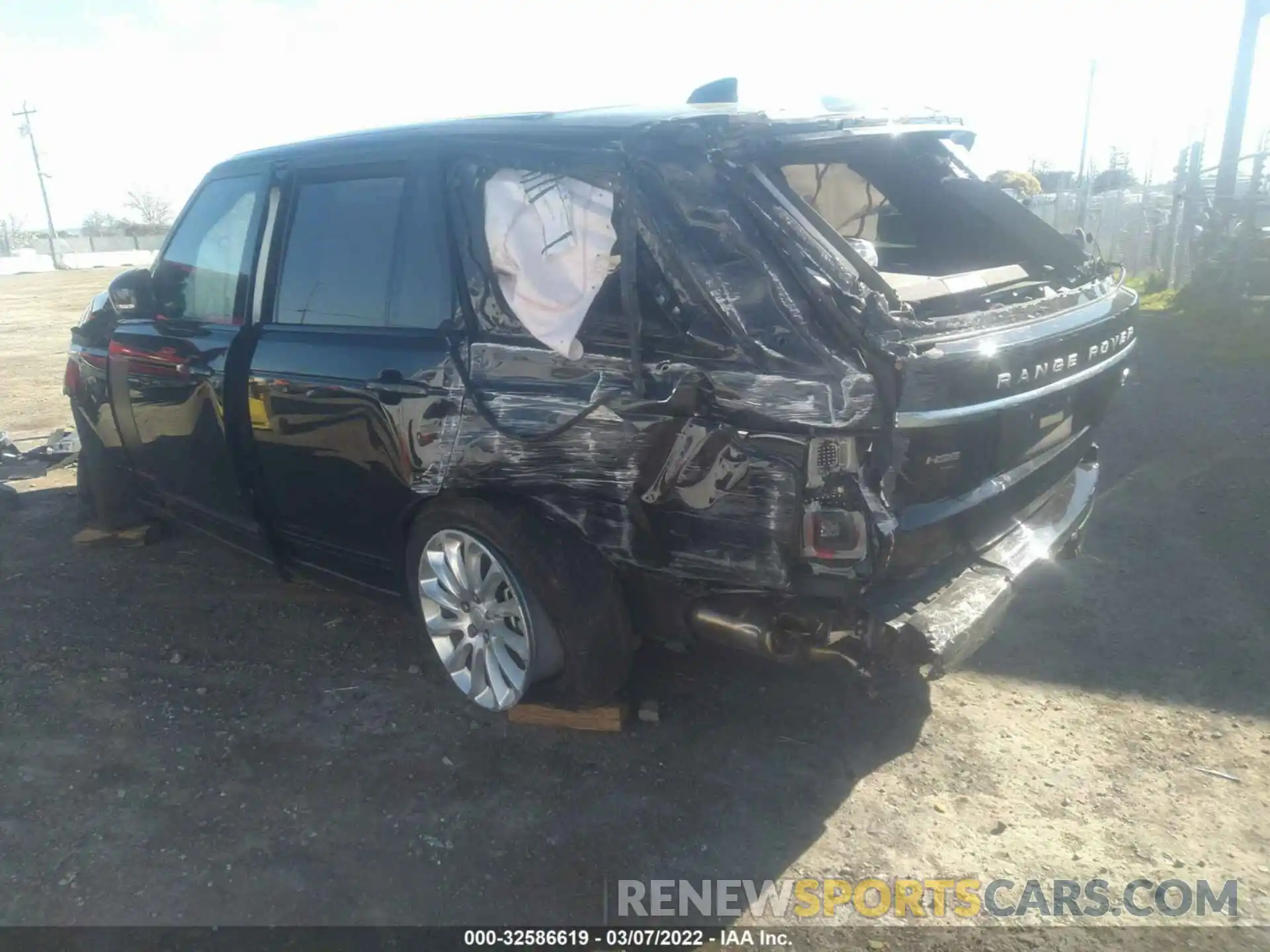 3 Photograph of a damaged car SALGS2RU7LA597648 LAND ROVER RANGE ROVER 2020