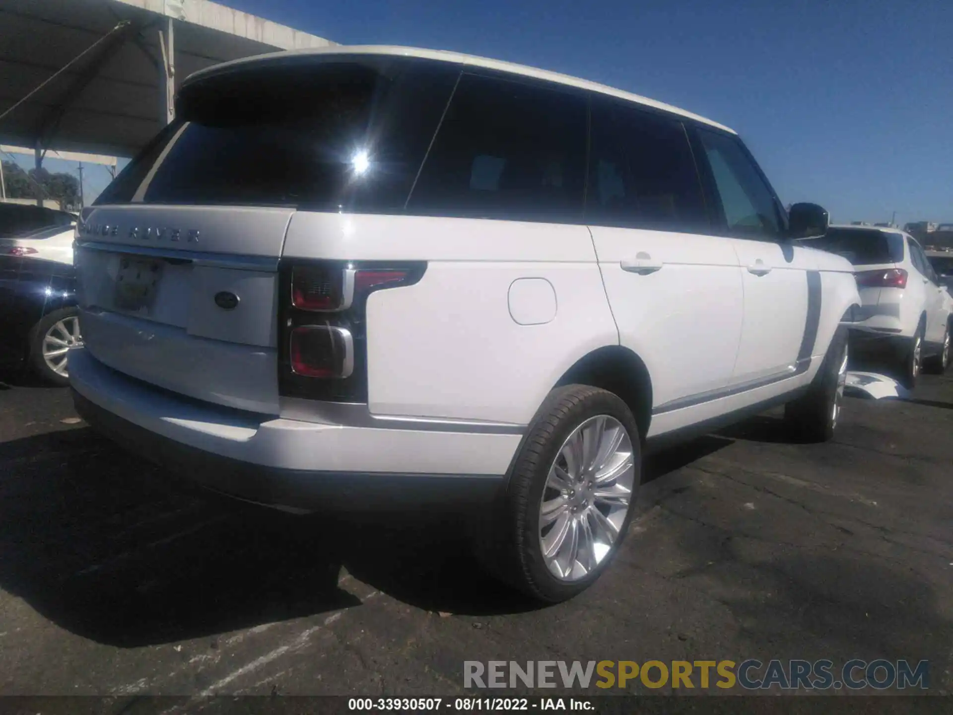 4 Photograph of a damaged car SALGS2RU9LA586229 LAND ROVER RANGE ROVER 2020