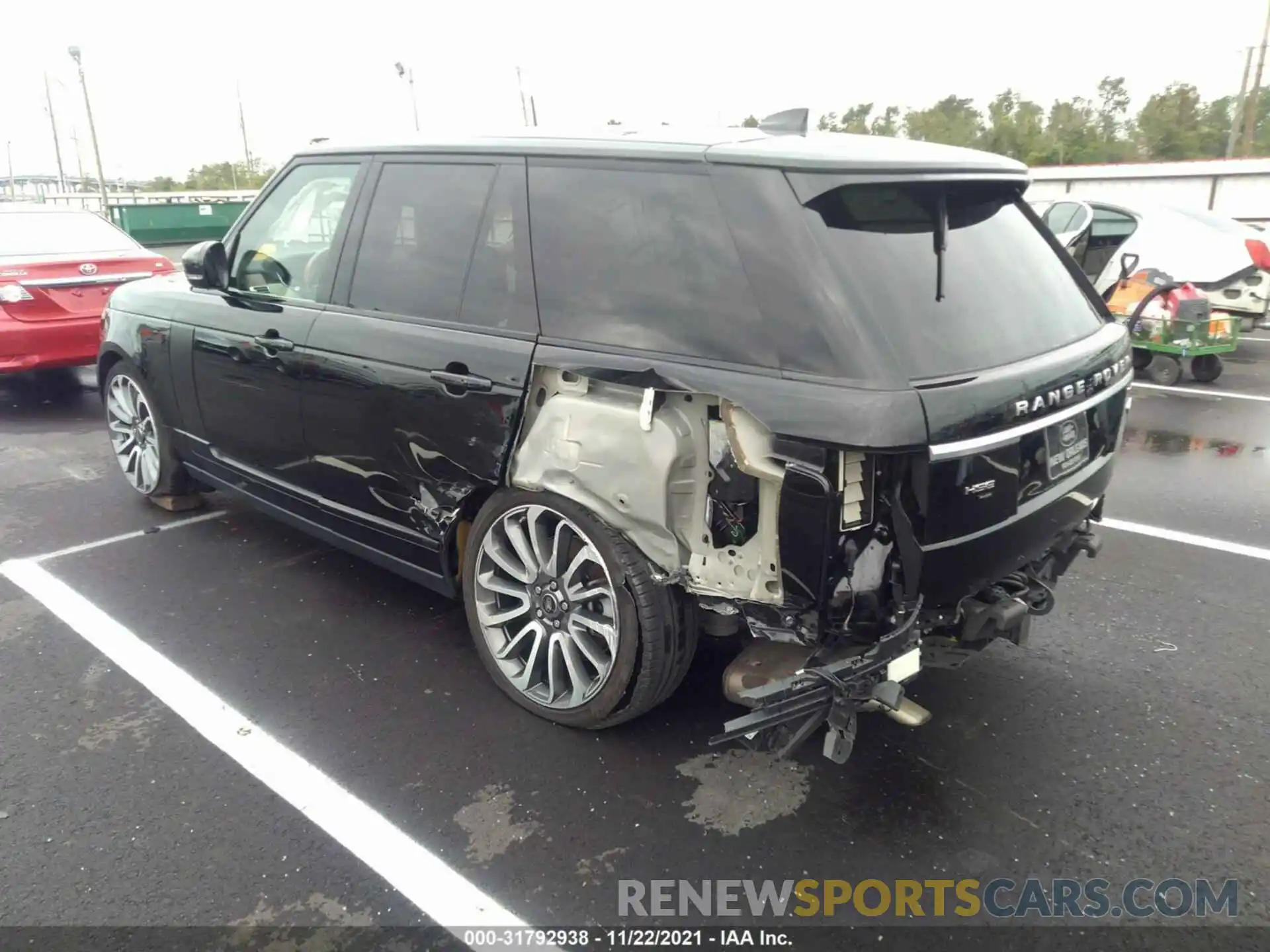 3 Photograph of a damaged car SALGS2RUXLA568449 LAND ROVER RANGE ROVER 2020