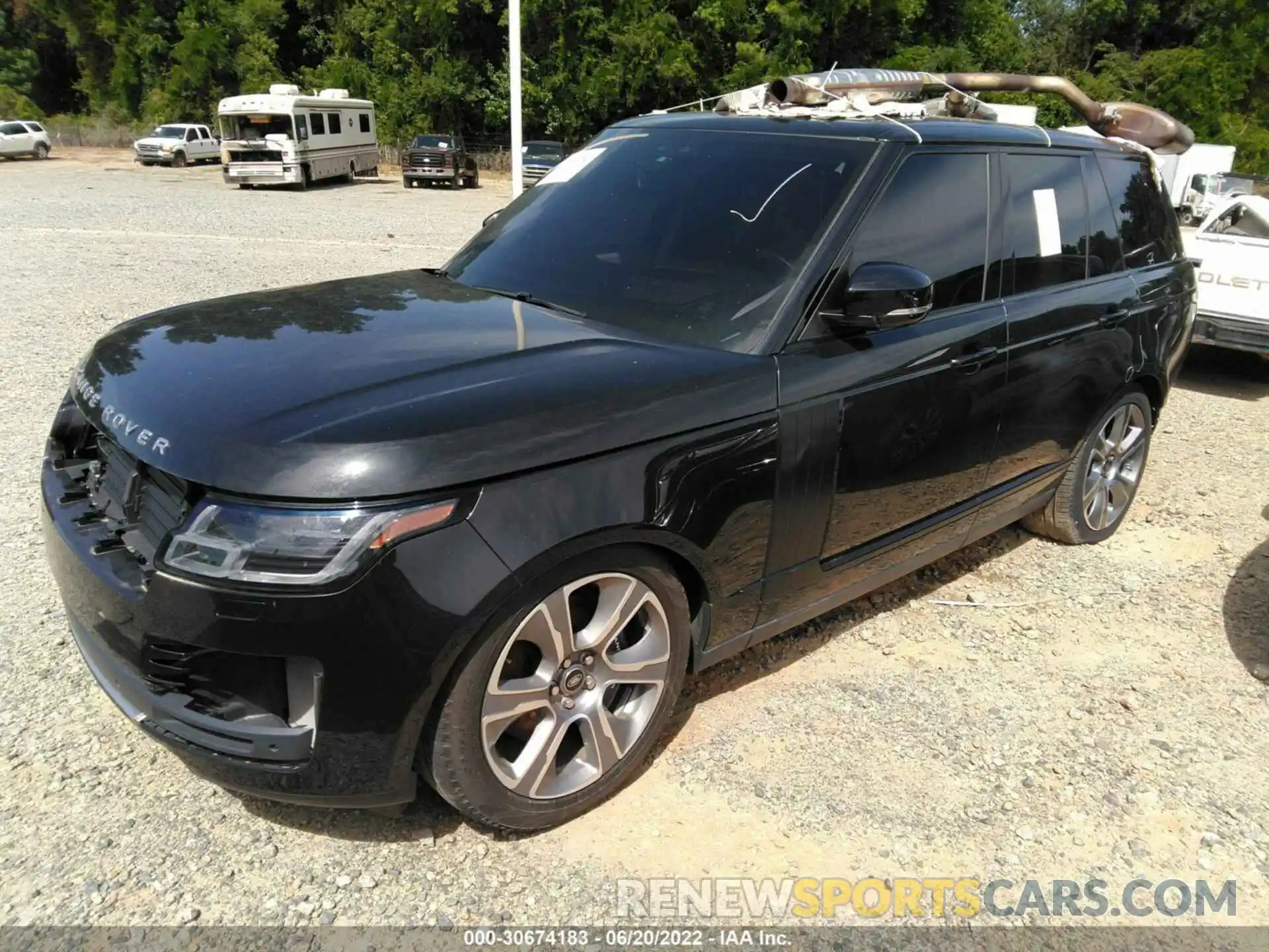 2 Фотография поврежденного автомобиля SALGS2RUXLA570671 LAND ROVER RANGE ROVER 2020