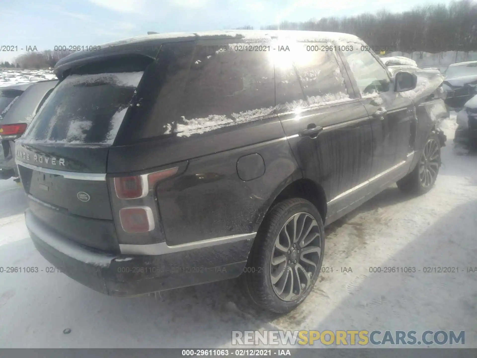 4 Photograph of a damaged car SALGS2RUXLA590113 LAND ROVER RANGE ROVER 2020