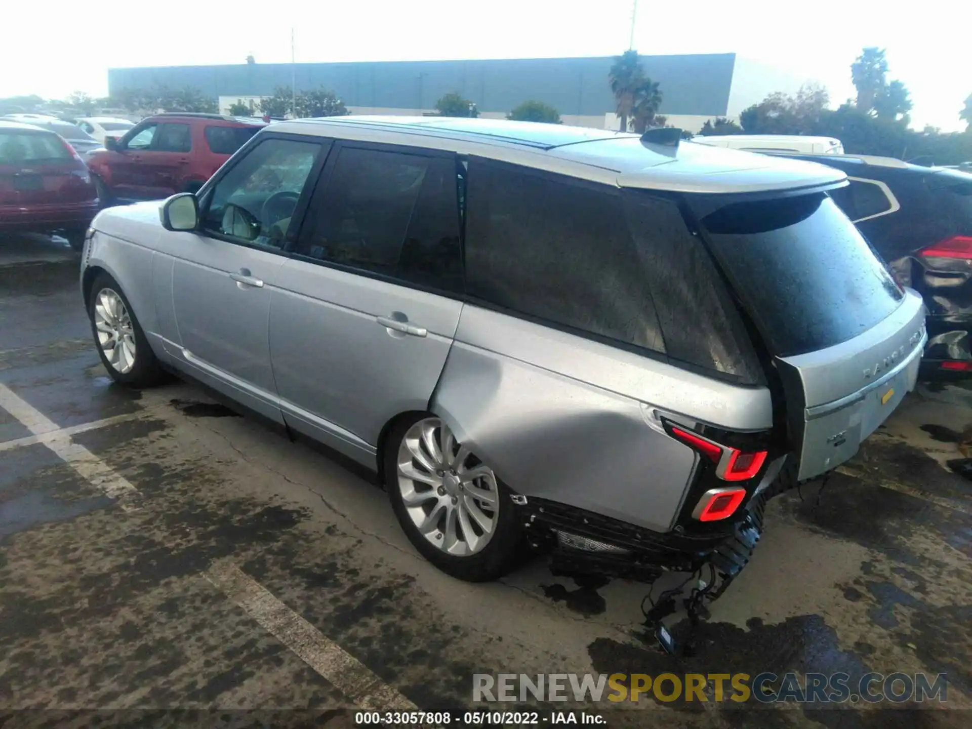 3 Photograph of a damaged car SALGS2RUXLA590354 LAND ROVER RANGE ROVER 2020