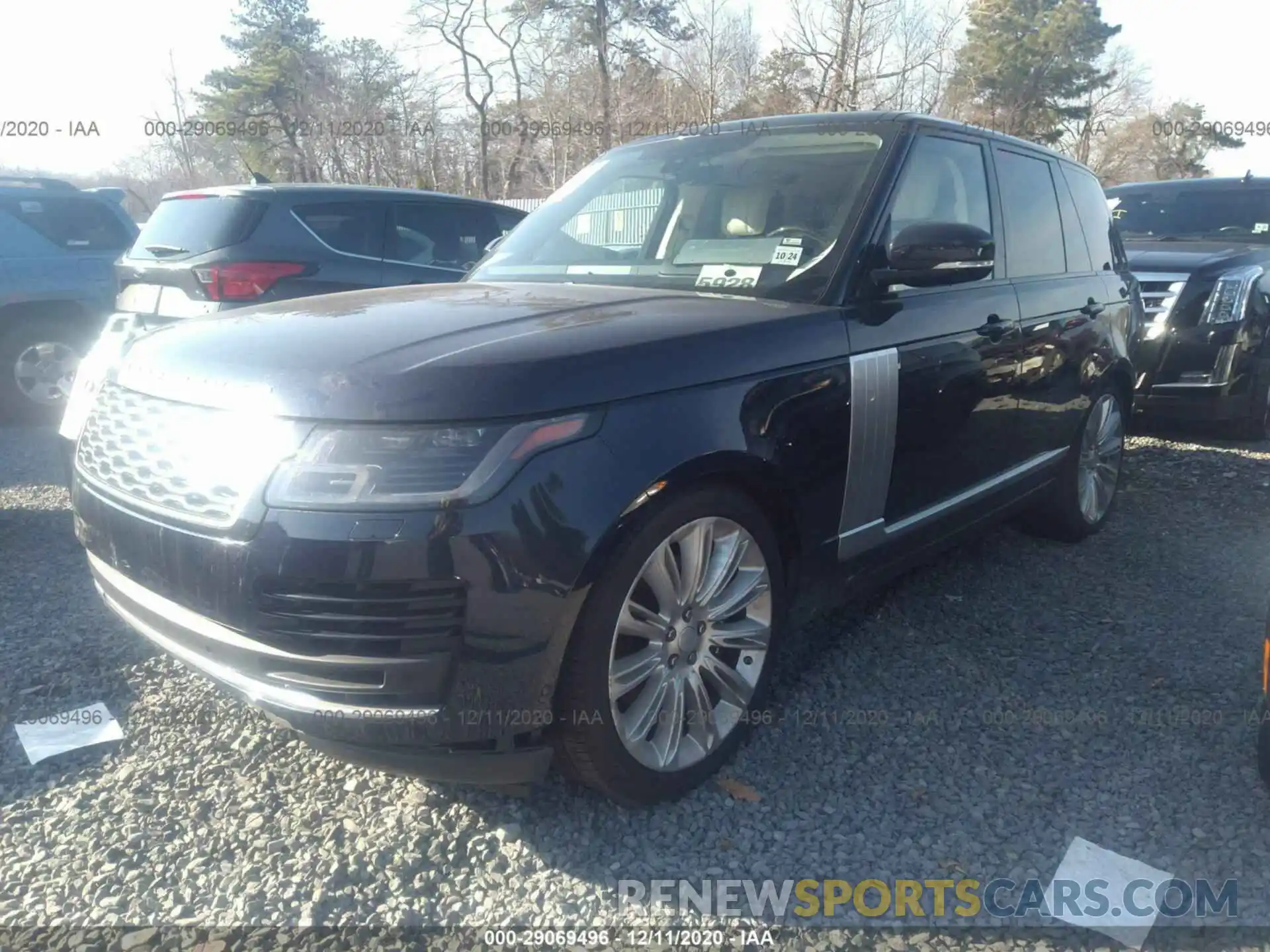 2 Photograph of a damaged car SALGS2SE2LA574054 LAND ROVER RANGE ROVER 2020