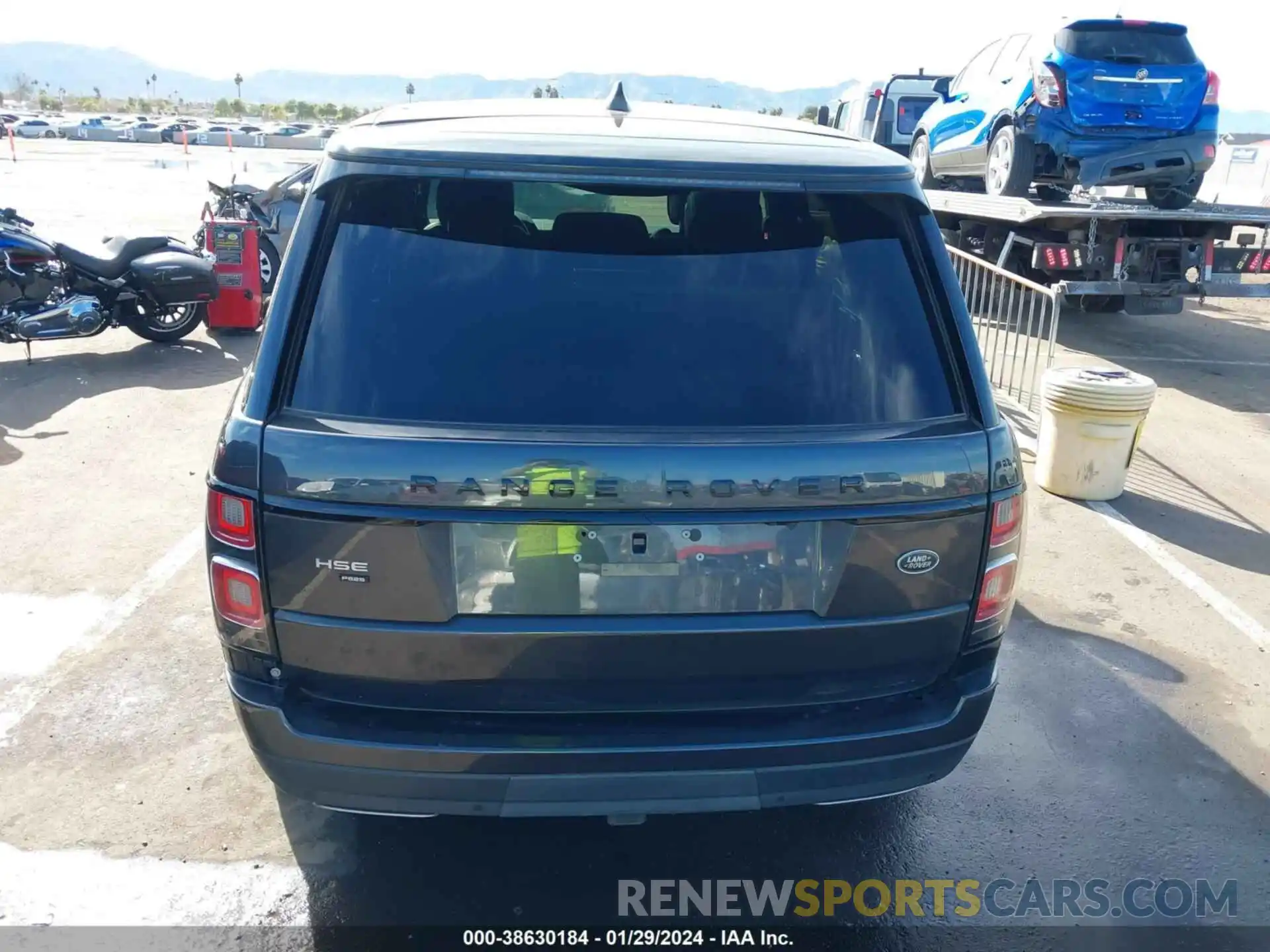 16 Photograph of a damaged car SALGS2SE3LA584169 LAND ROVER RANGE ROVER 2020