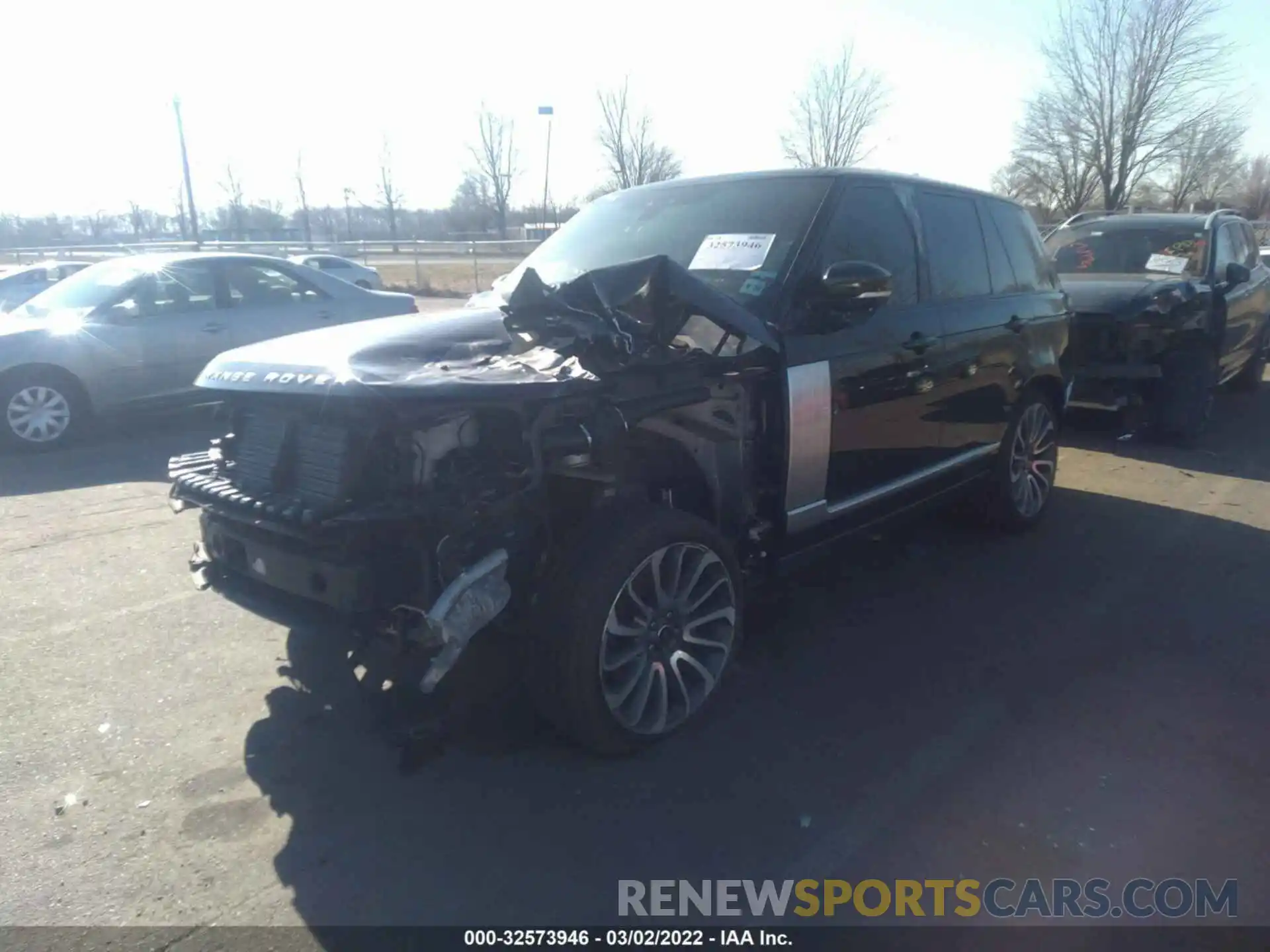 2 Photograph of a damaged car SALGS2SE5LA570452 LAND ROVER RANGE ROVER 2020