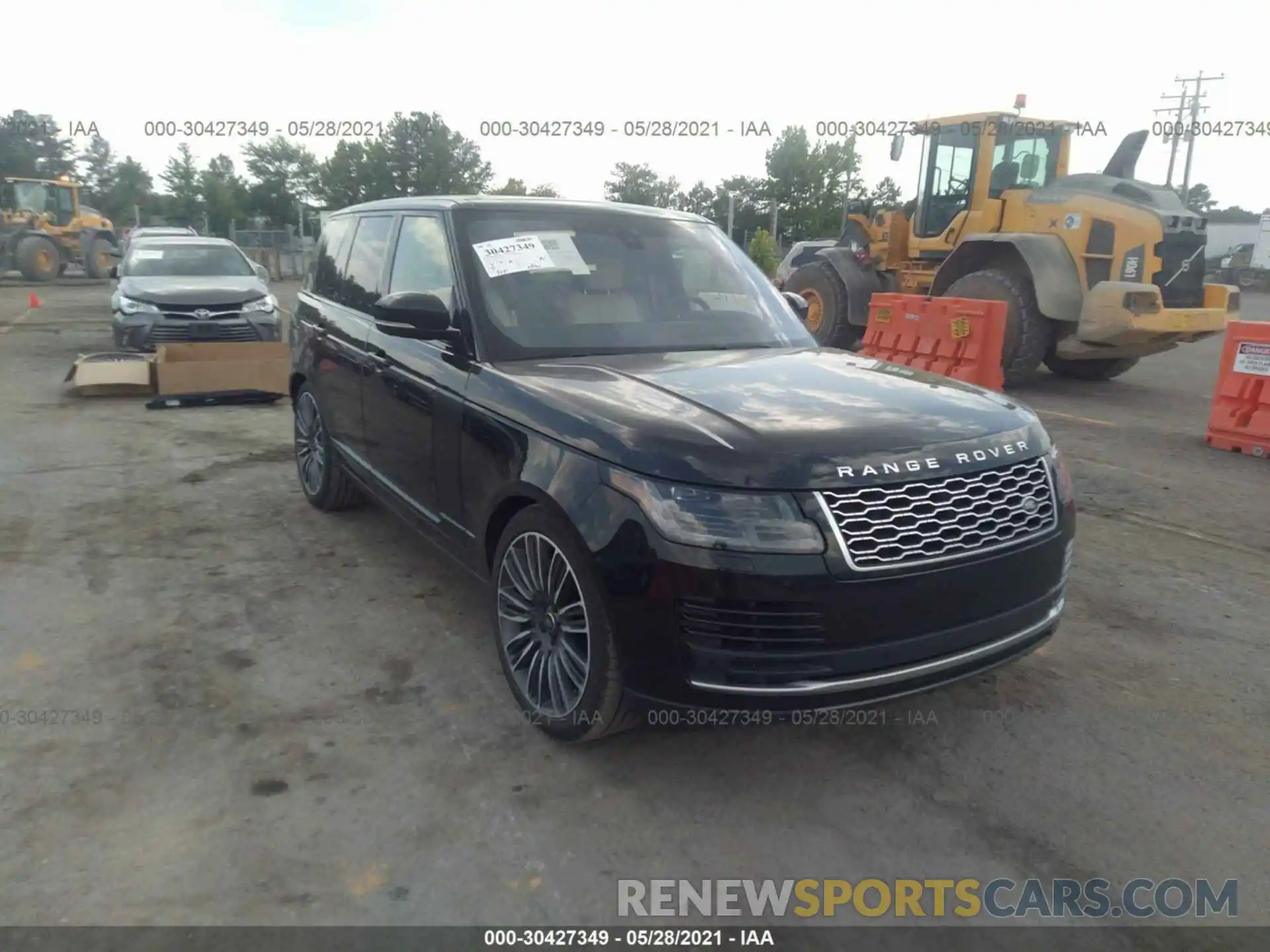 1 Photograph of a damaged car SALGS2SE6LA586689 LAND ROVER RANGE ROVER 2020