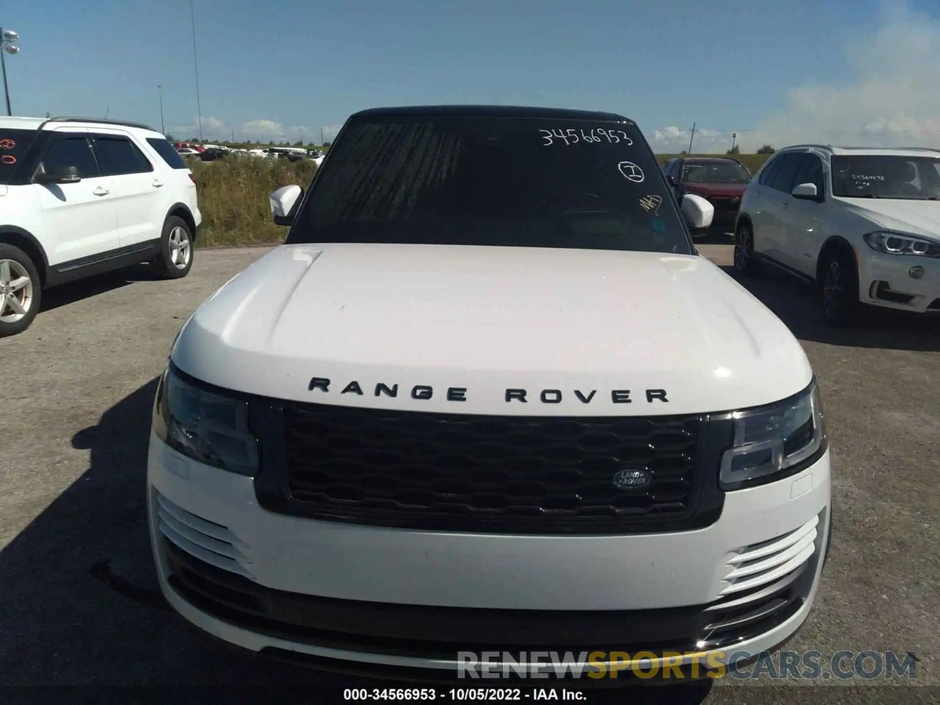 6 Photograph of a damaged car SALGS2SE7LA568542 LAND ROVER RANGE ROVER 2020