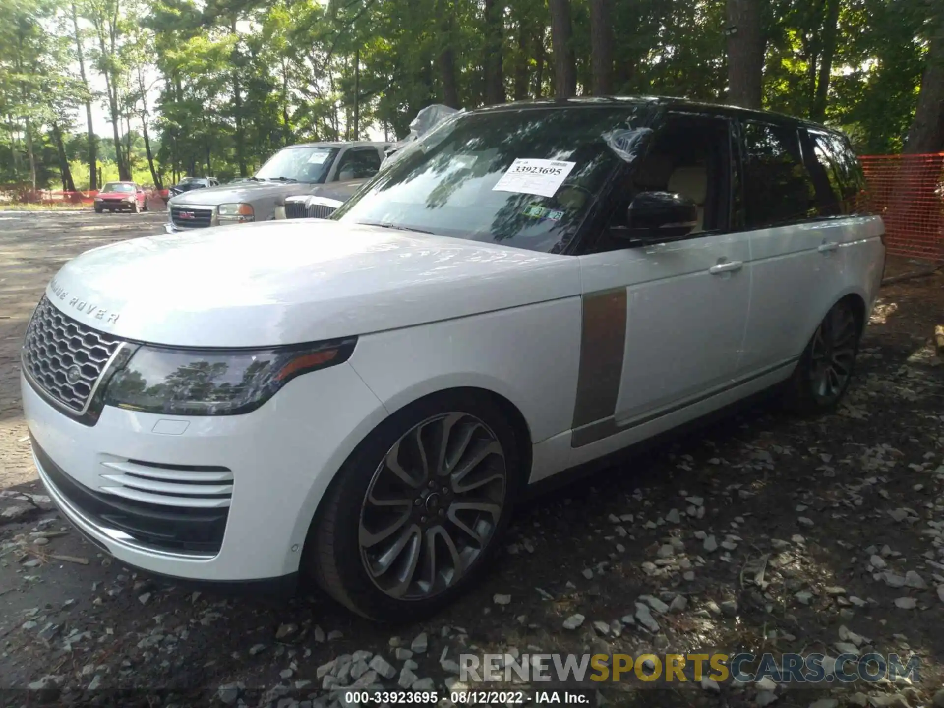 2 Фотография поврежденного автомобиля SALGS2SE8LA590503 LAND ROVER RANGE ROVER 2020