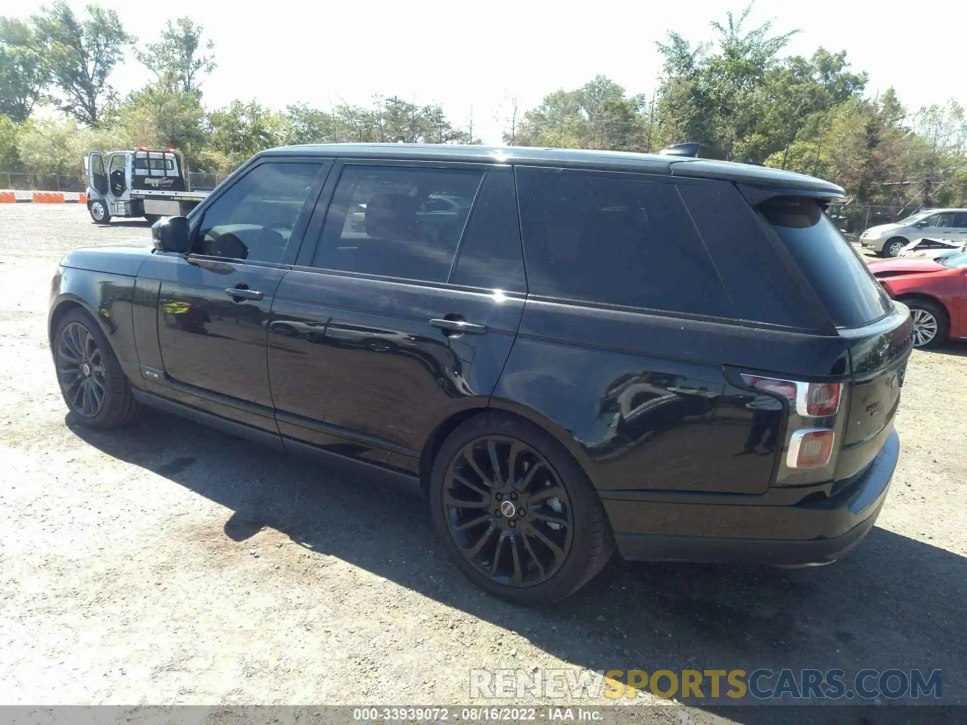 3 Photograph of a damaged car SALGS5SE3LA579409 LAND ROVER RANGE ROVER 2020