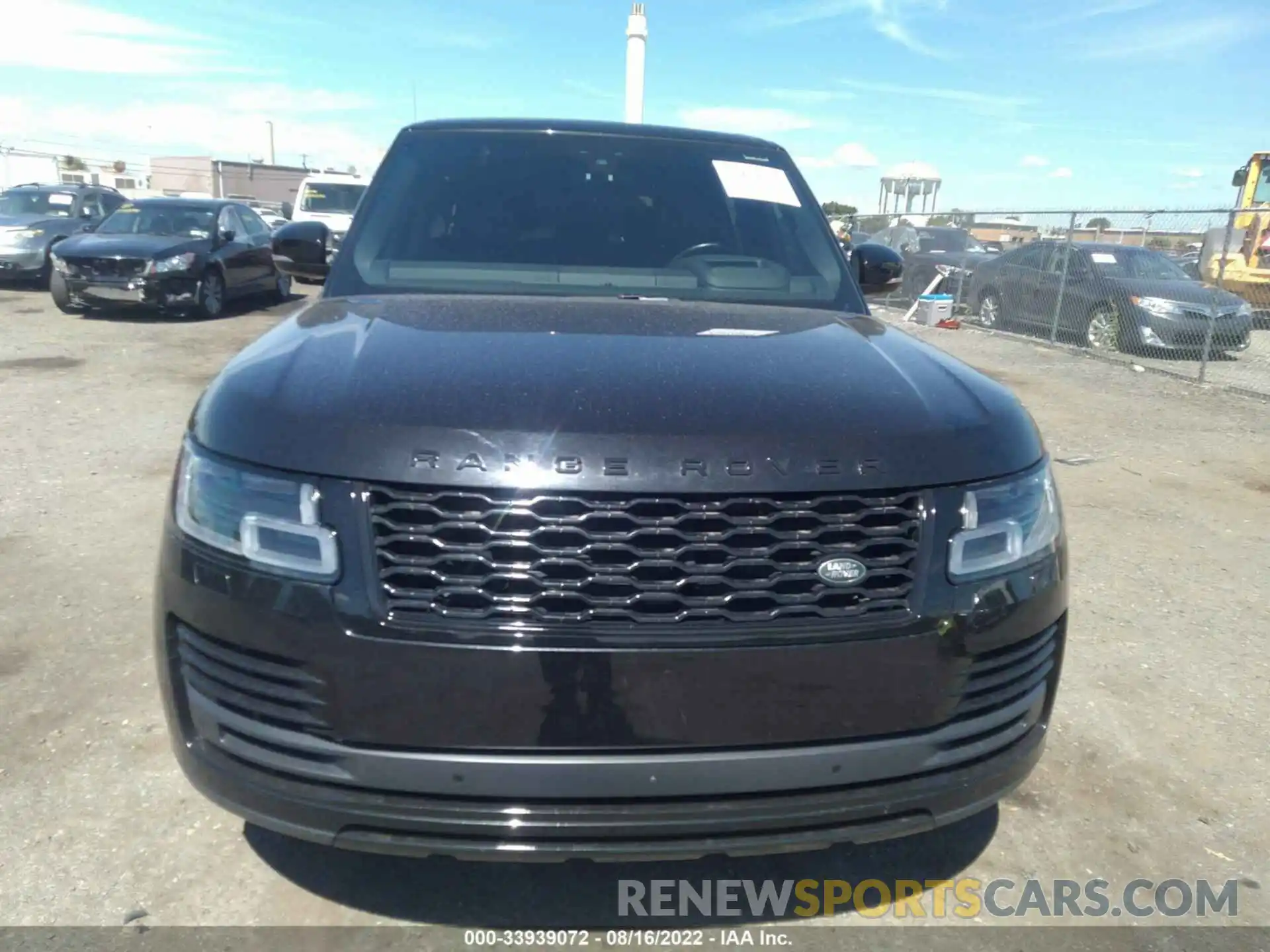 6 Photograph of a damaged car SALGS5SE3LA579409 LAND ROVER RANGE ROVER 2020