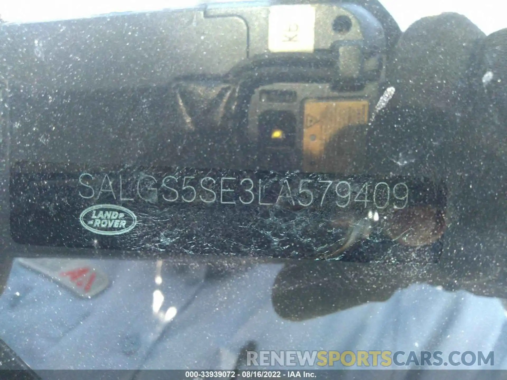 9 Photograph of a damaged car SALGS5SE3LA579409 LAND ROVER RANGE ROVER 2020