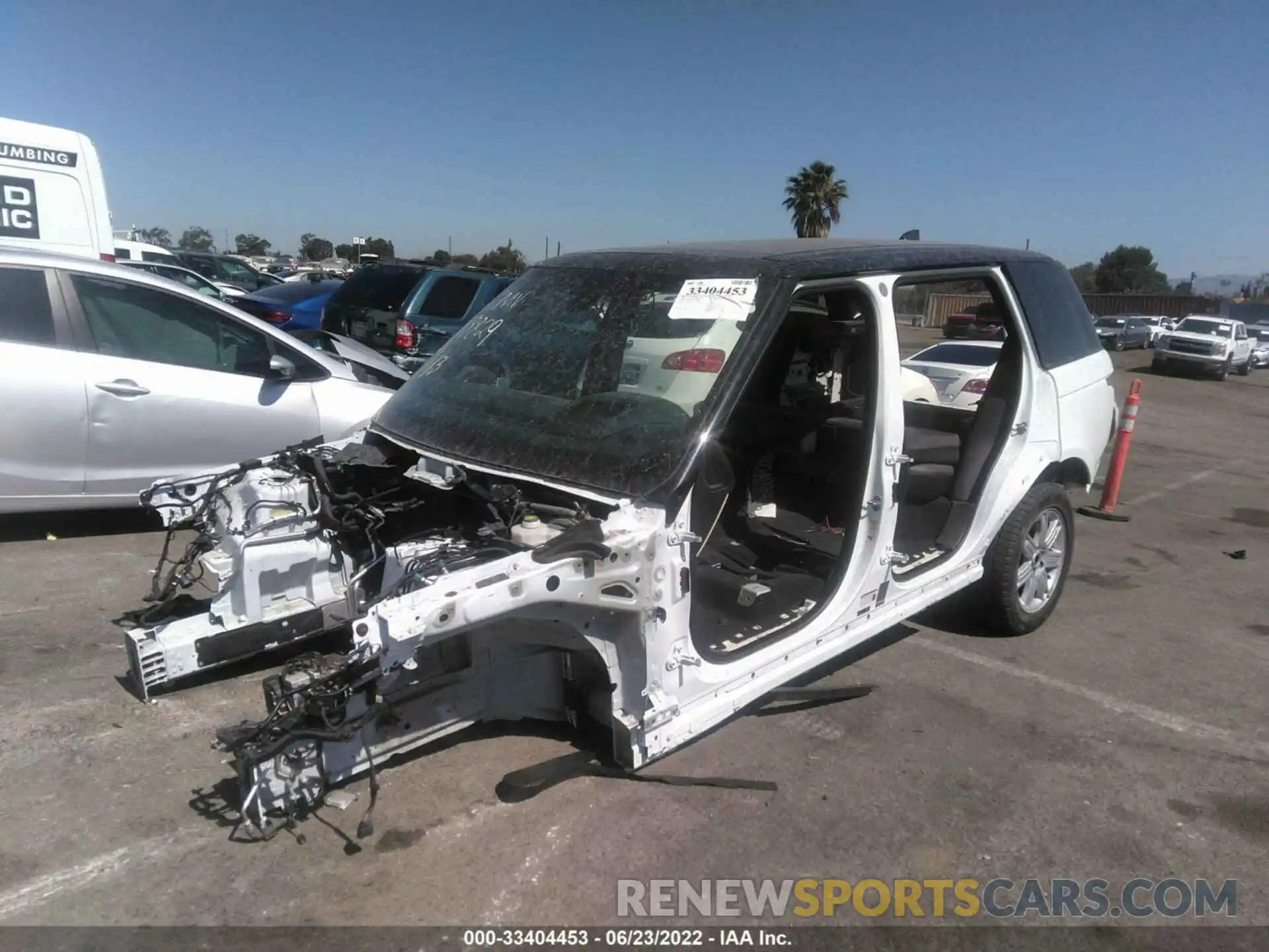 2 Photograph of a damaged car SALGS5SEXLA596689 LAND ROVER RANGE ROVER 2020