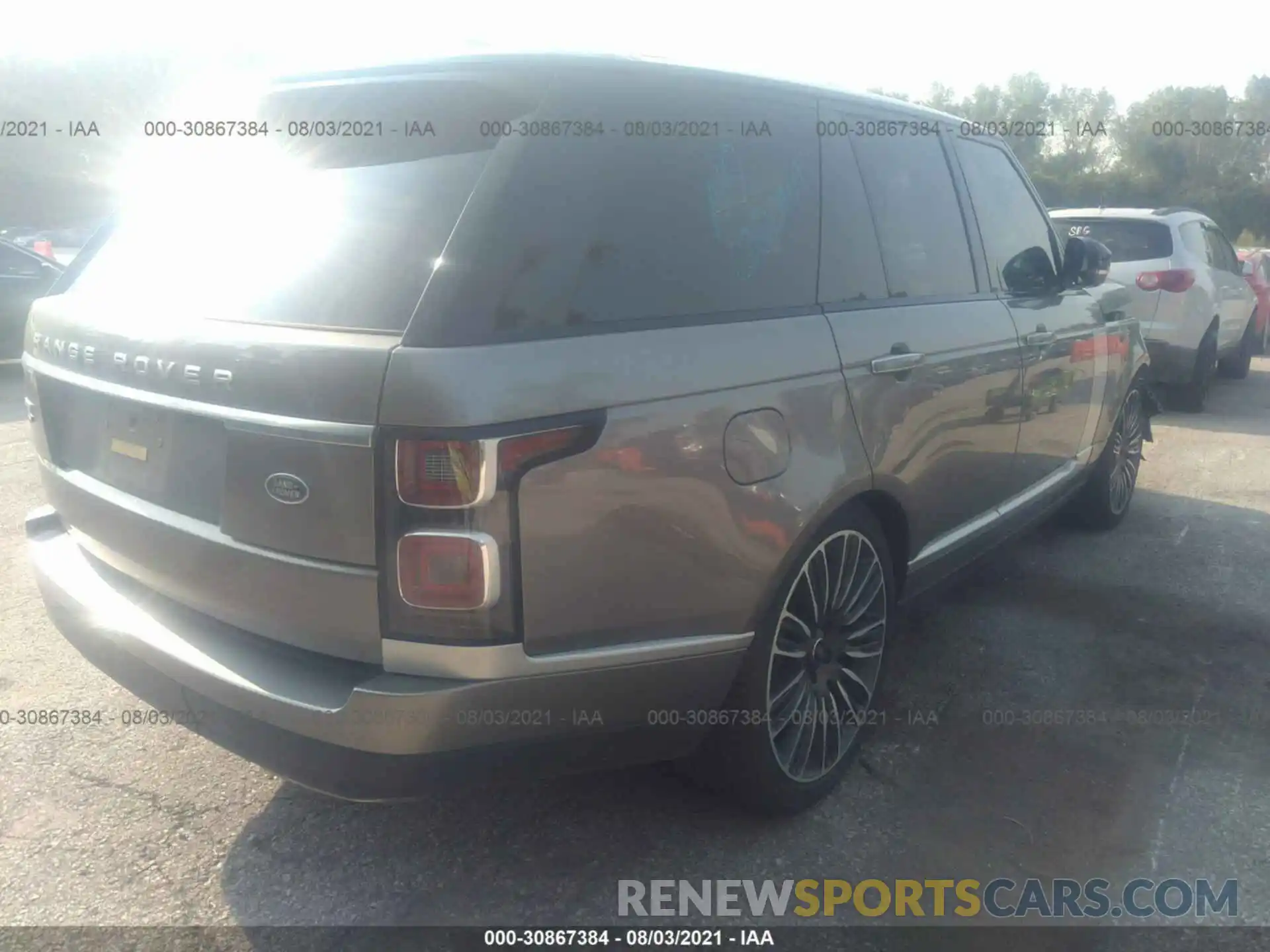 4 Фотография поврежденного автомобиля SALGV2SE1LA579351 LAND ROVER RANGE ROVER 2020