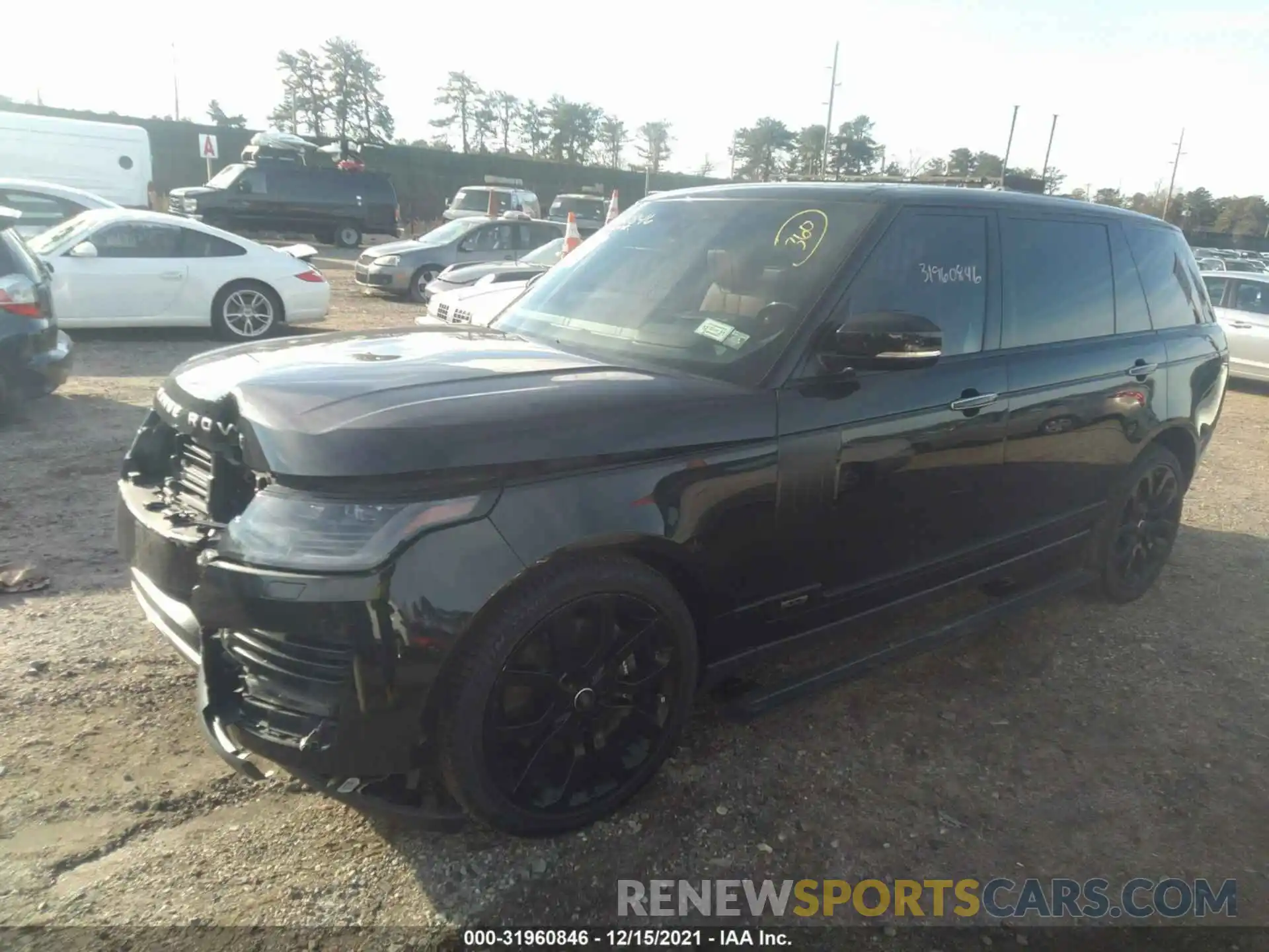 2 Photograph of a damaged car SALGV5SE5LA583811 LAND ROVER RANGE ROVER 2020