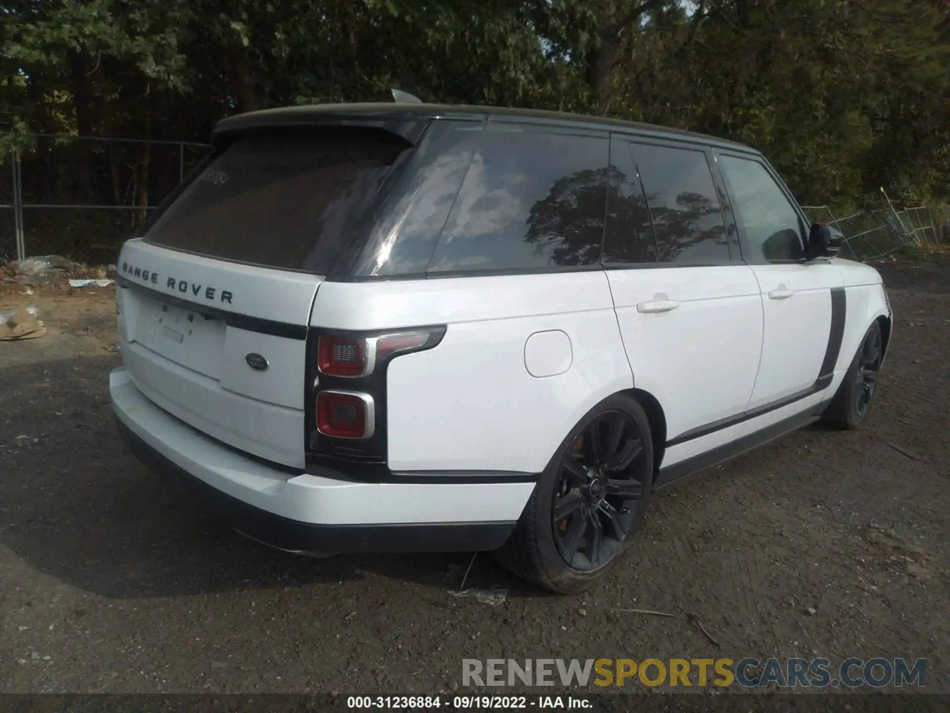 4 Photograph of a damaged car SALGS2RU6MA419604 LAND ROVER RANGE ROVER 2021