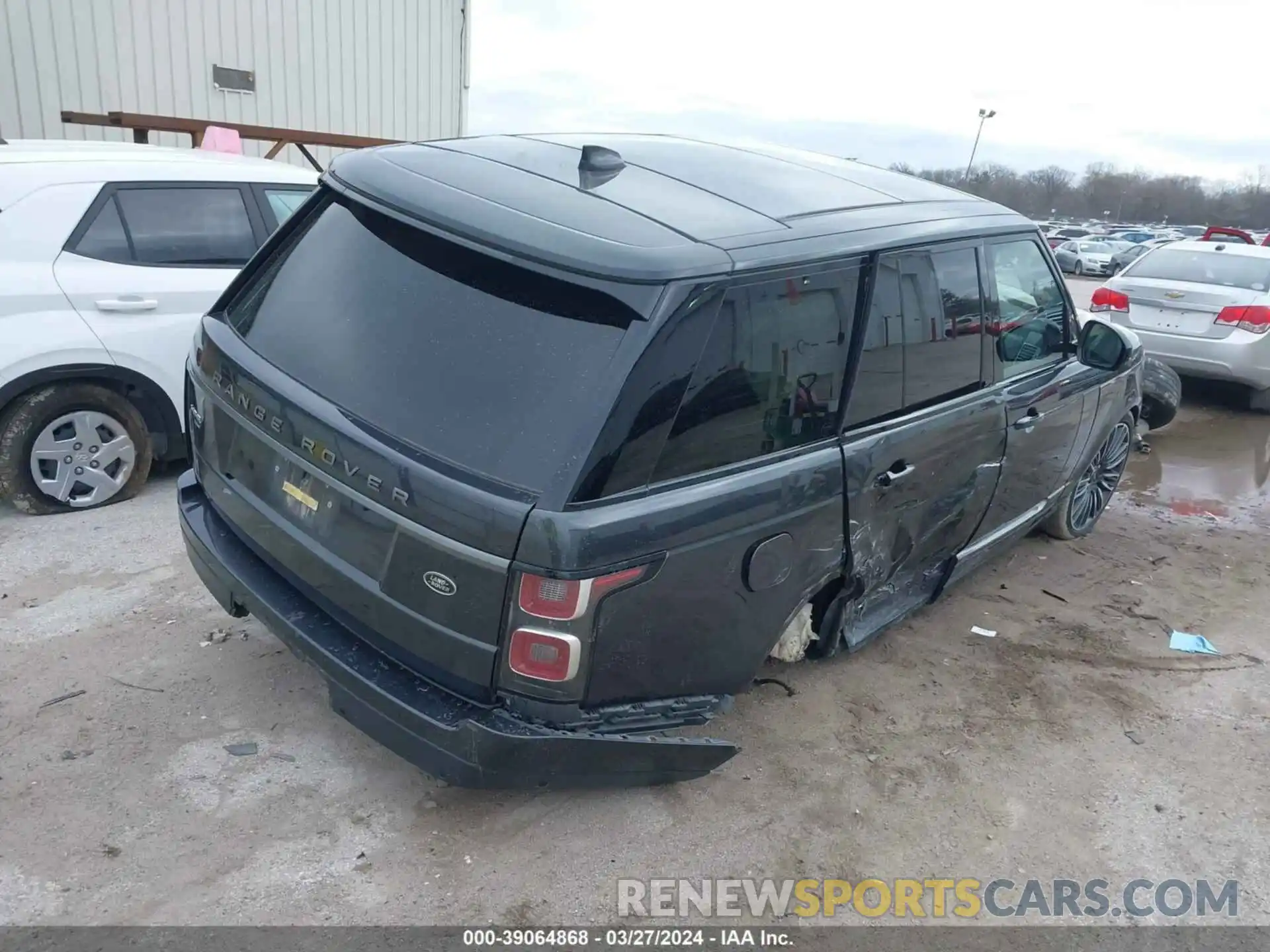 4 Photograph of a damaged car SALGS2RU7MA446357 LAND ROVER RANGE ROVER 2021