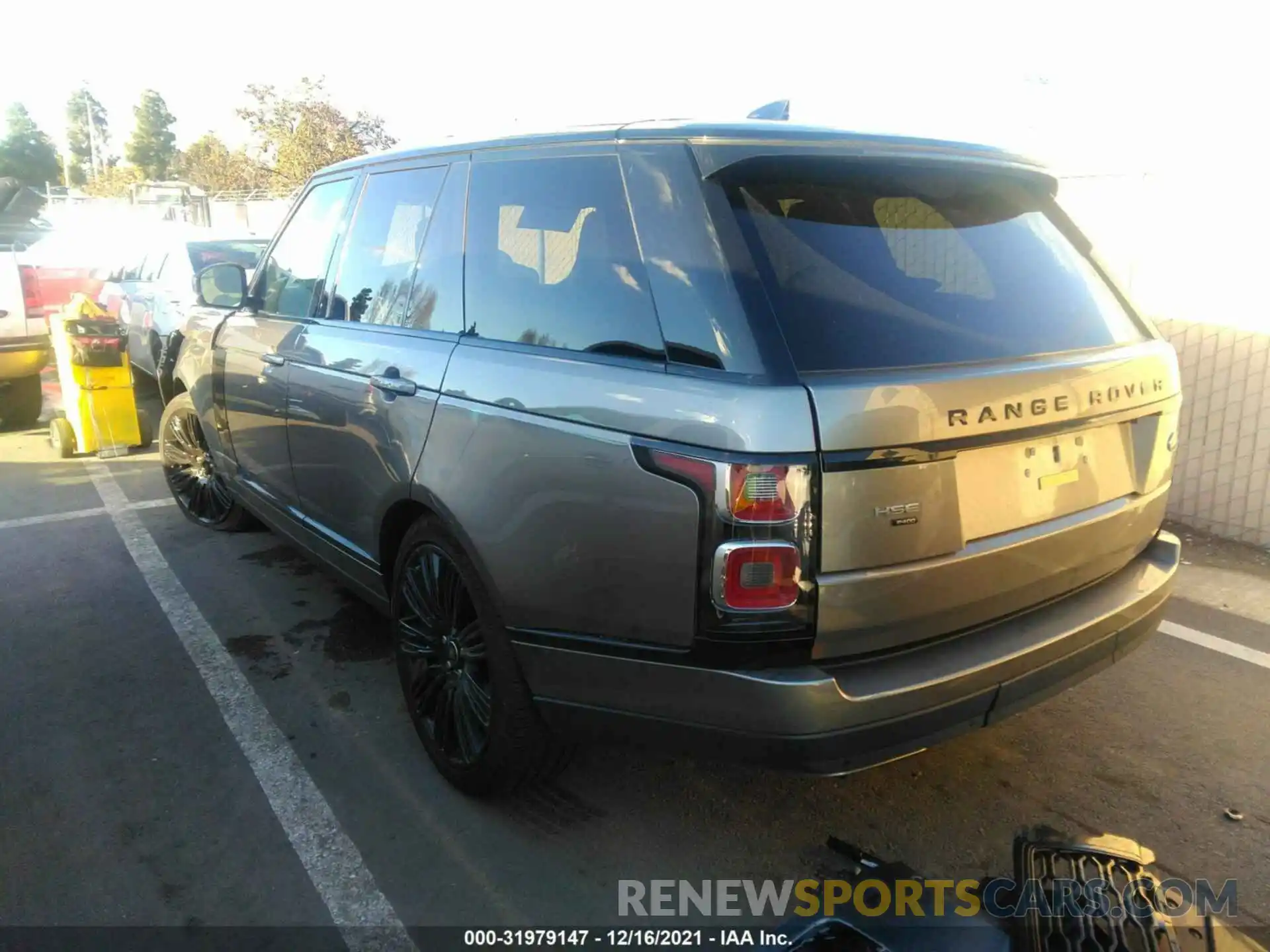 3 Photograph of a damaged car SALGS2RU7MA449663 LAND ROVER RANGE ROVER 2021