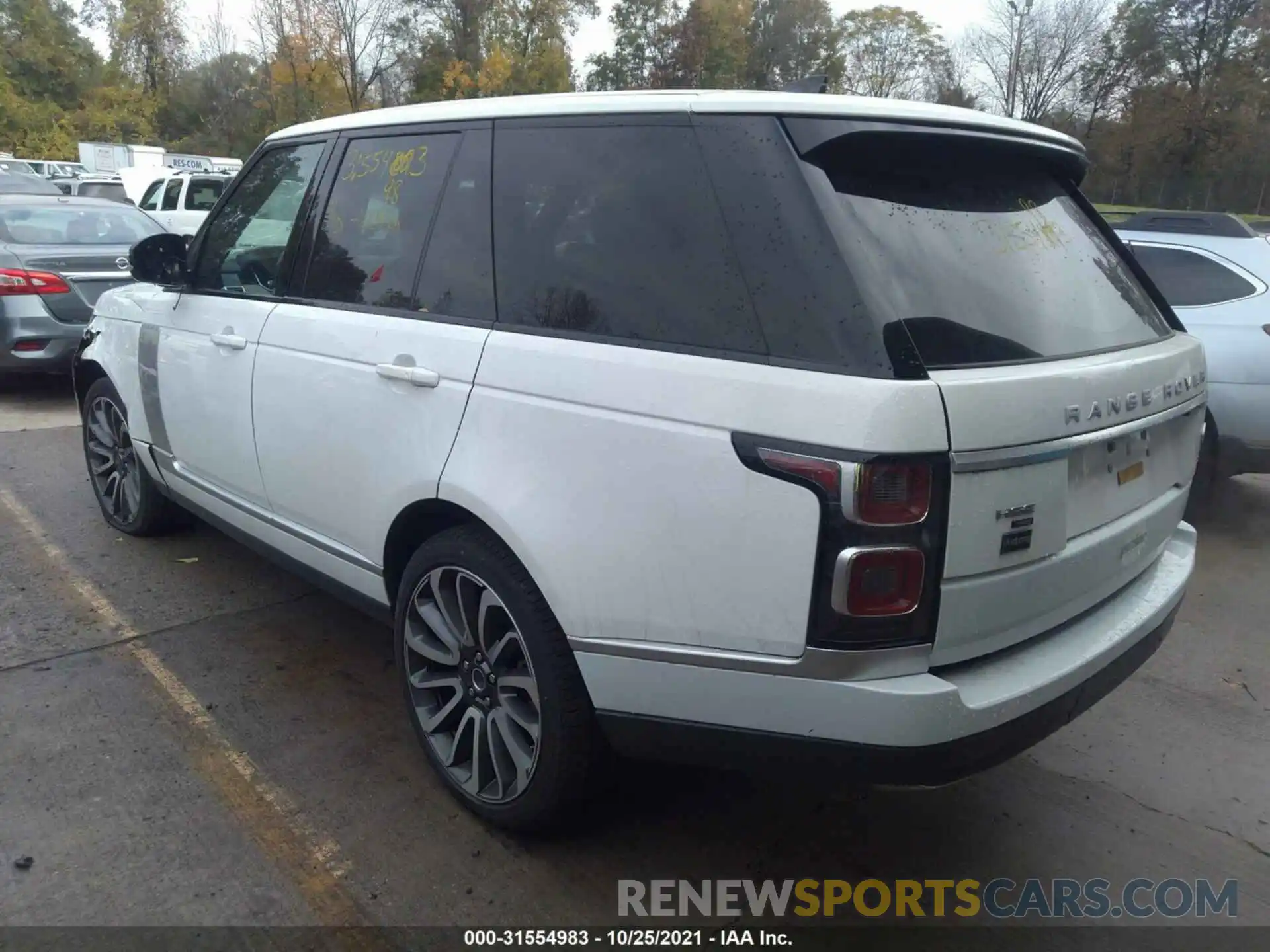 3 Photograph of a damaged car SALGS2SE4MA435514 LAND ROVER RANGE ROVER 2021