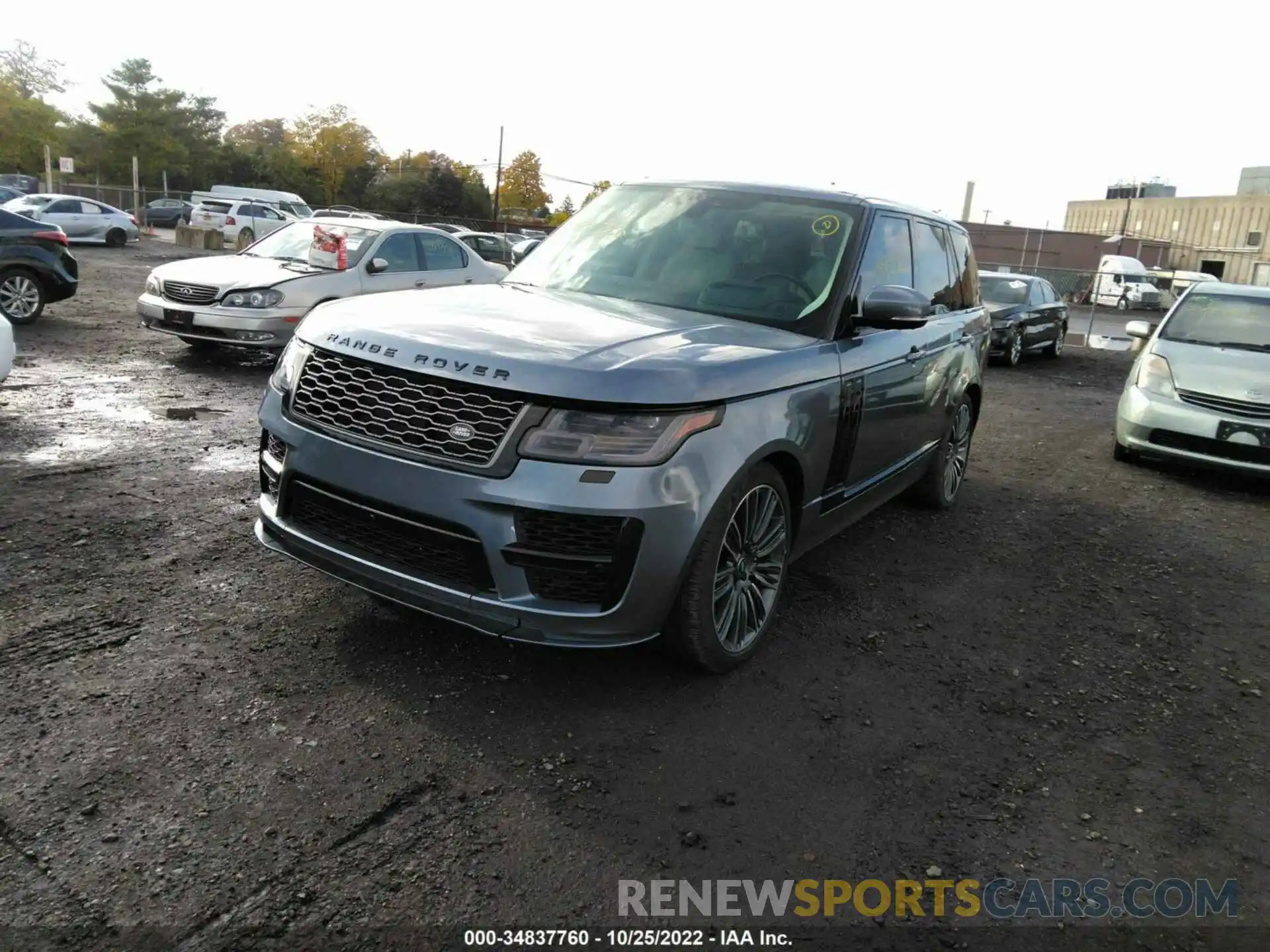 2 Photograph of a damaged car SALGS2SE5MA427082 LAND ROVER RANGE ROVER 2021