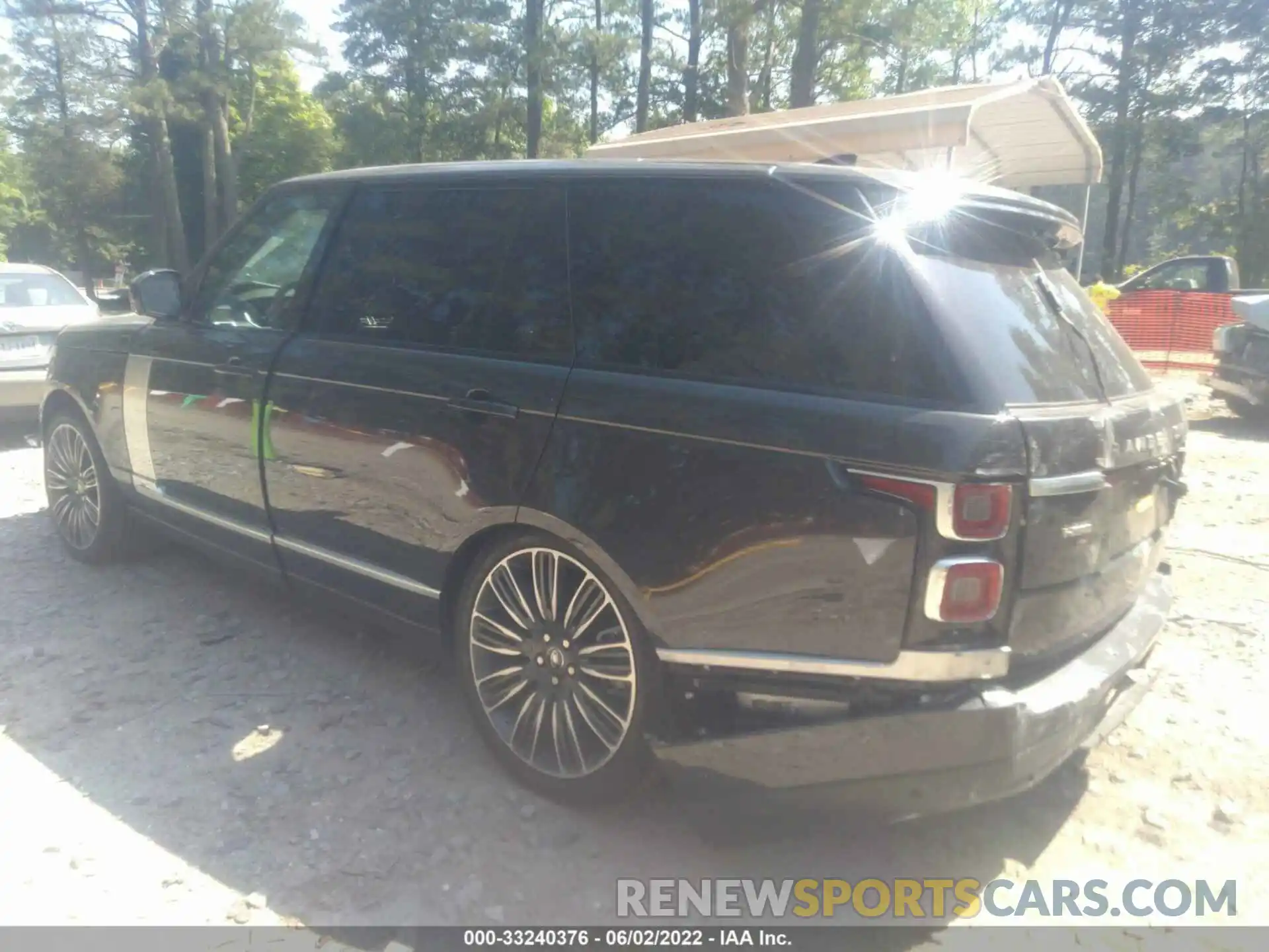 3 Photograph of a damaged car SALGS5SE9MA439608 LAND ROVER RANGE ROVER 2021