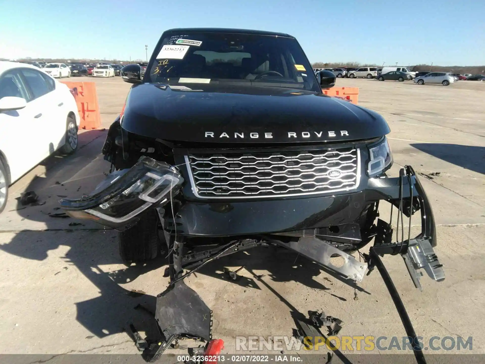 6 Photograph of a damaged car SALGS2RU1NA466282 LAND ROVER RANGE ROVER 2022