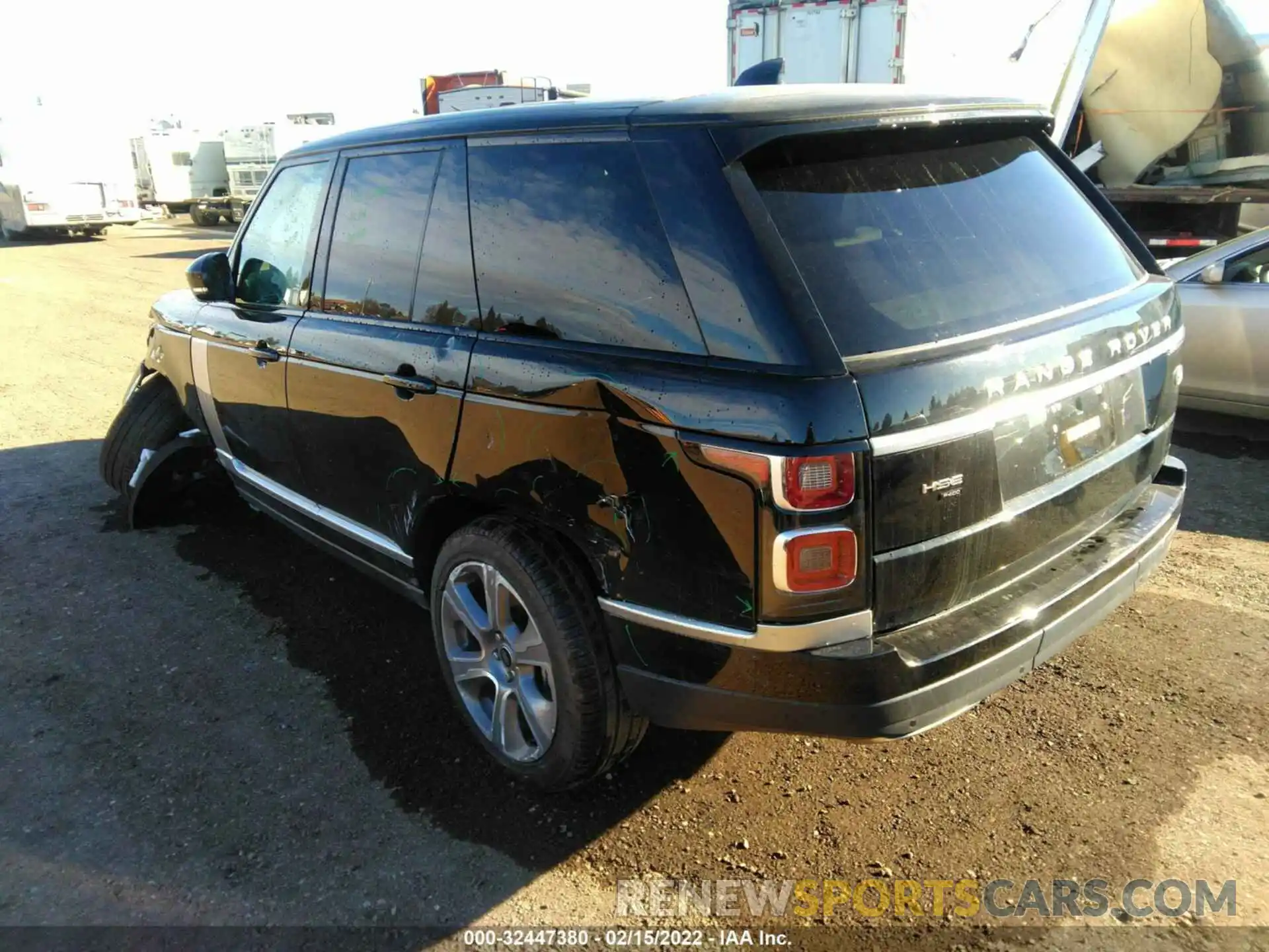 3 Photograph of a damaged car SALGS2RU9NA464957 LAND ROVER RANGE ROVER 2022