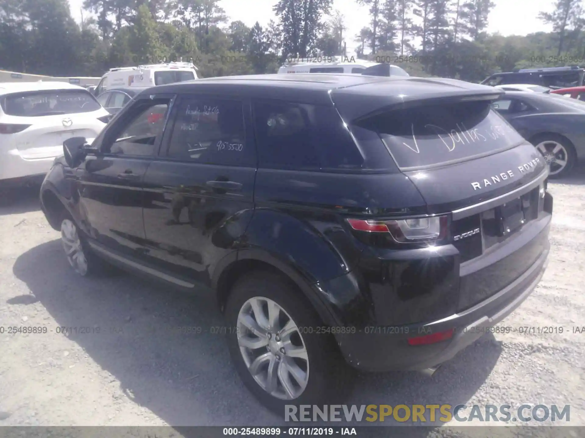 3 Photograph of a damaged car SALVP2RX0KH345040 LAND ROVER RANGE ROVER EVOQU 2019