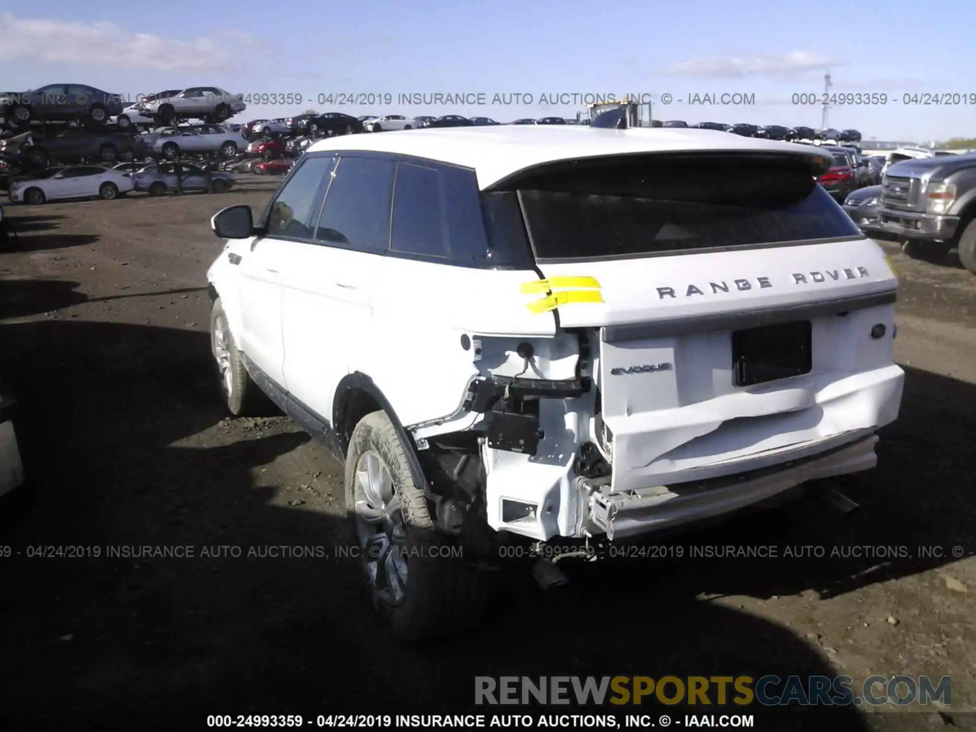 3 Photograph of a damaged car SALVP2RX1KH342230 LAND ROVER RANGE ROVER EVOQU 2019