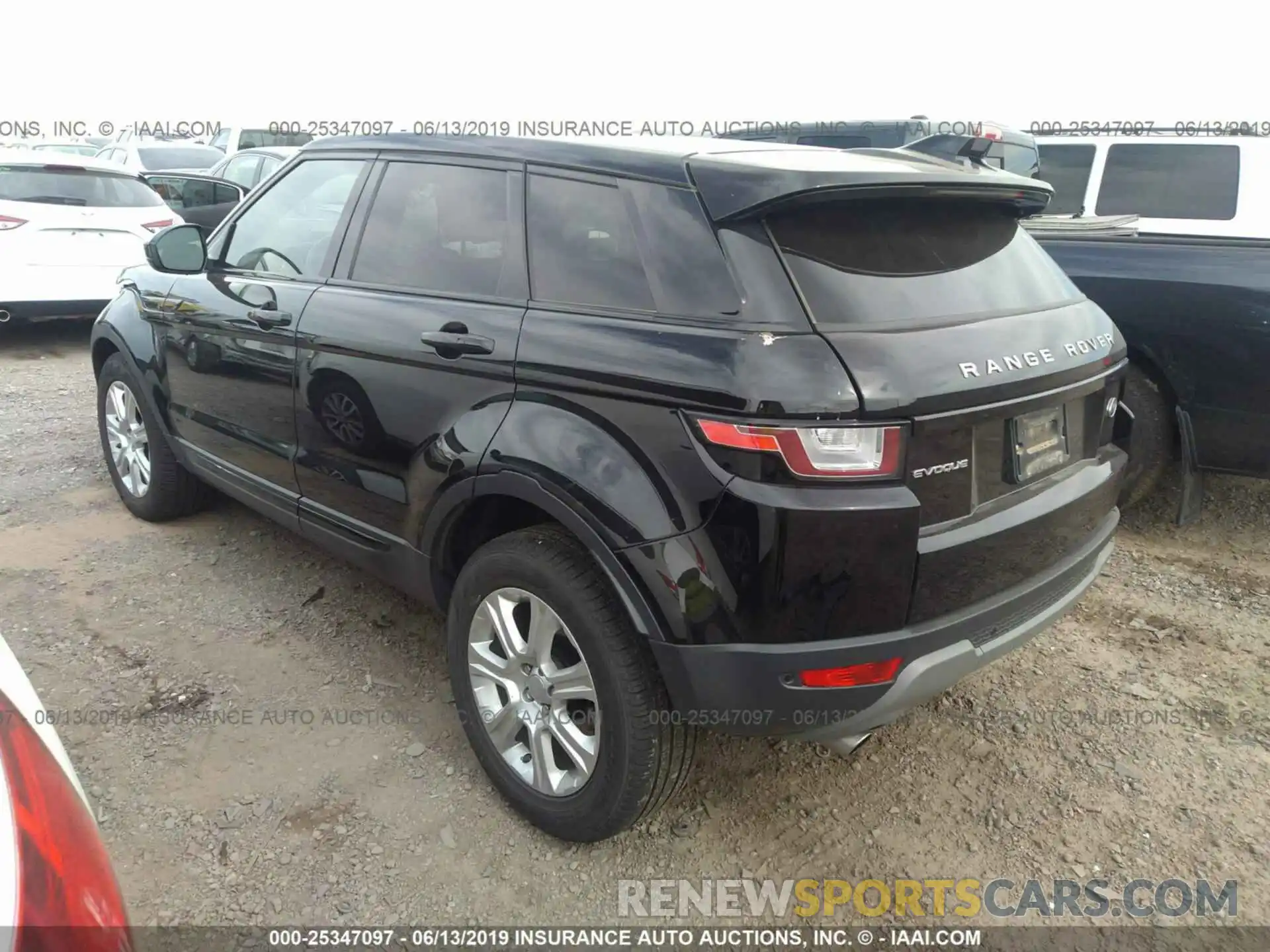 3 Фотография поврежденного автомобиля SALVP2RX6KH349870 LAND ROVER RANGE ROVER EVOQU 2019