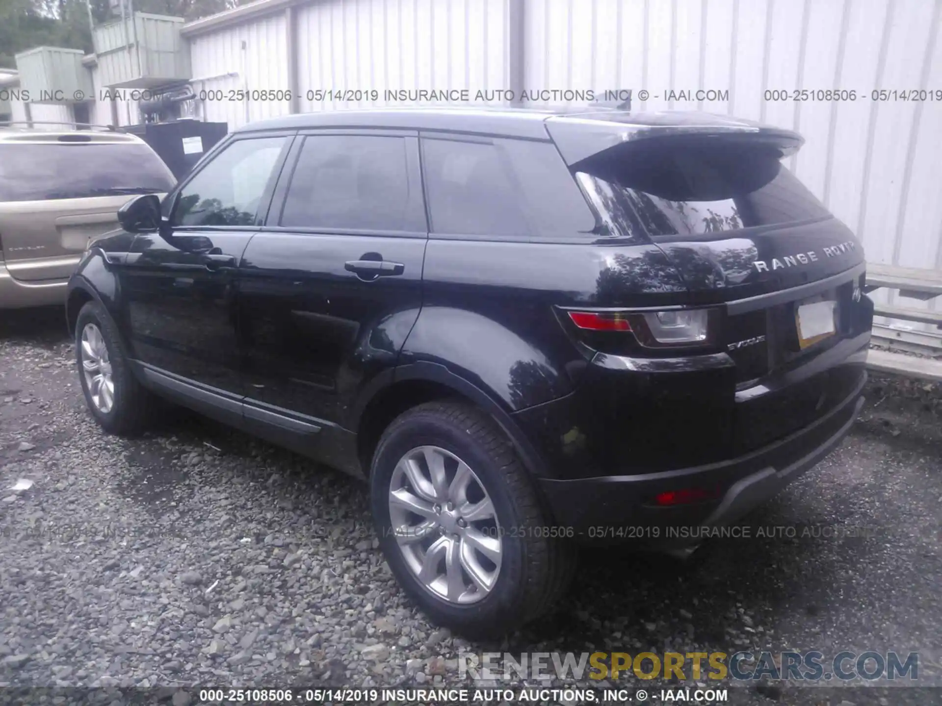 3 Фотография поврежденного автомобиля SALVP2RX8KH346565 LAND ROVER RANGE ROVER EVOQU 2019