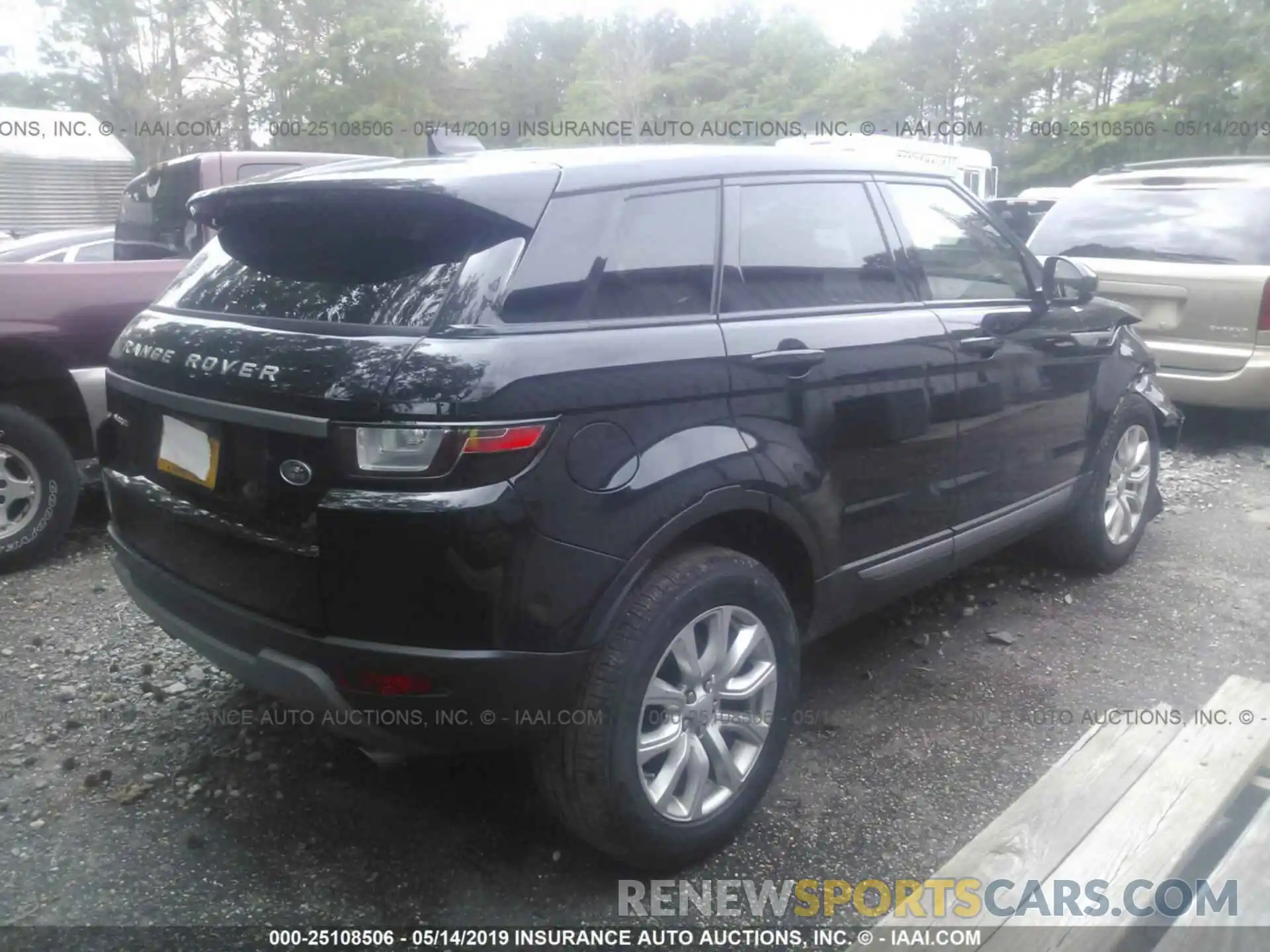 4 Photograph of a damaged car SALVP2RX8KH346565 LAND ROVER RANGE ROVER EVOQU 2019