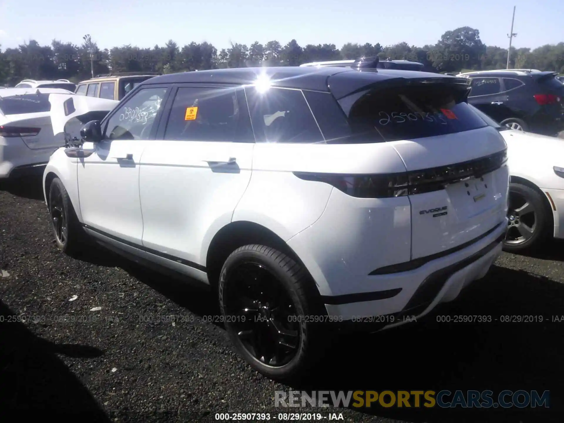 3 Photograph of a damaged car SALZT2GX6LH020474 LAND ROVER RANGE ROVER EVOQU 2020