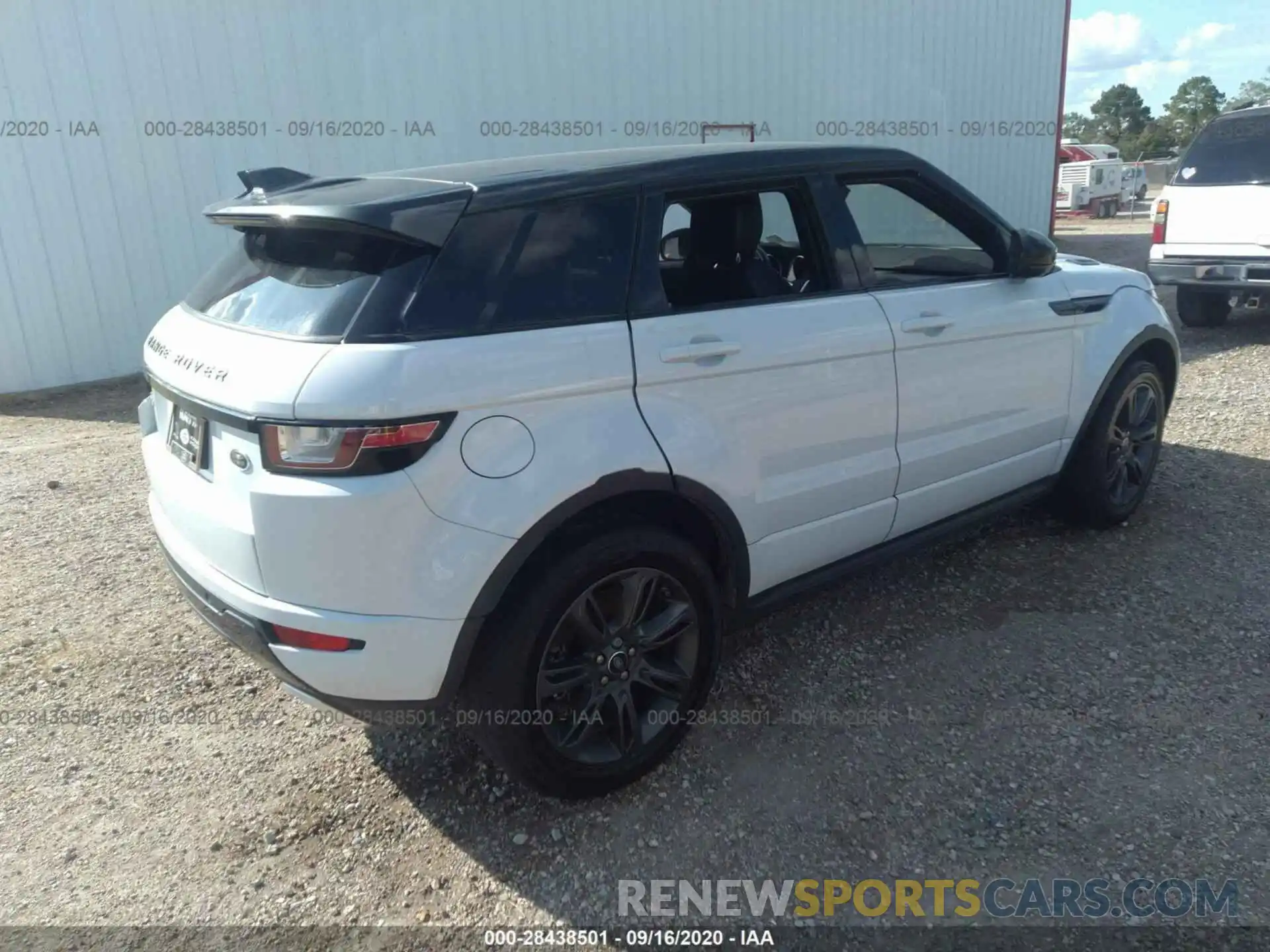 4 Photograph of a damaged car SALVC2RX5KH338502 LAND ROVER RANGE ROVER EVOQUE 2019