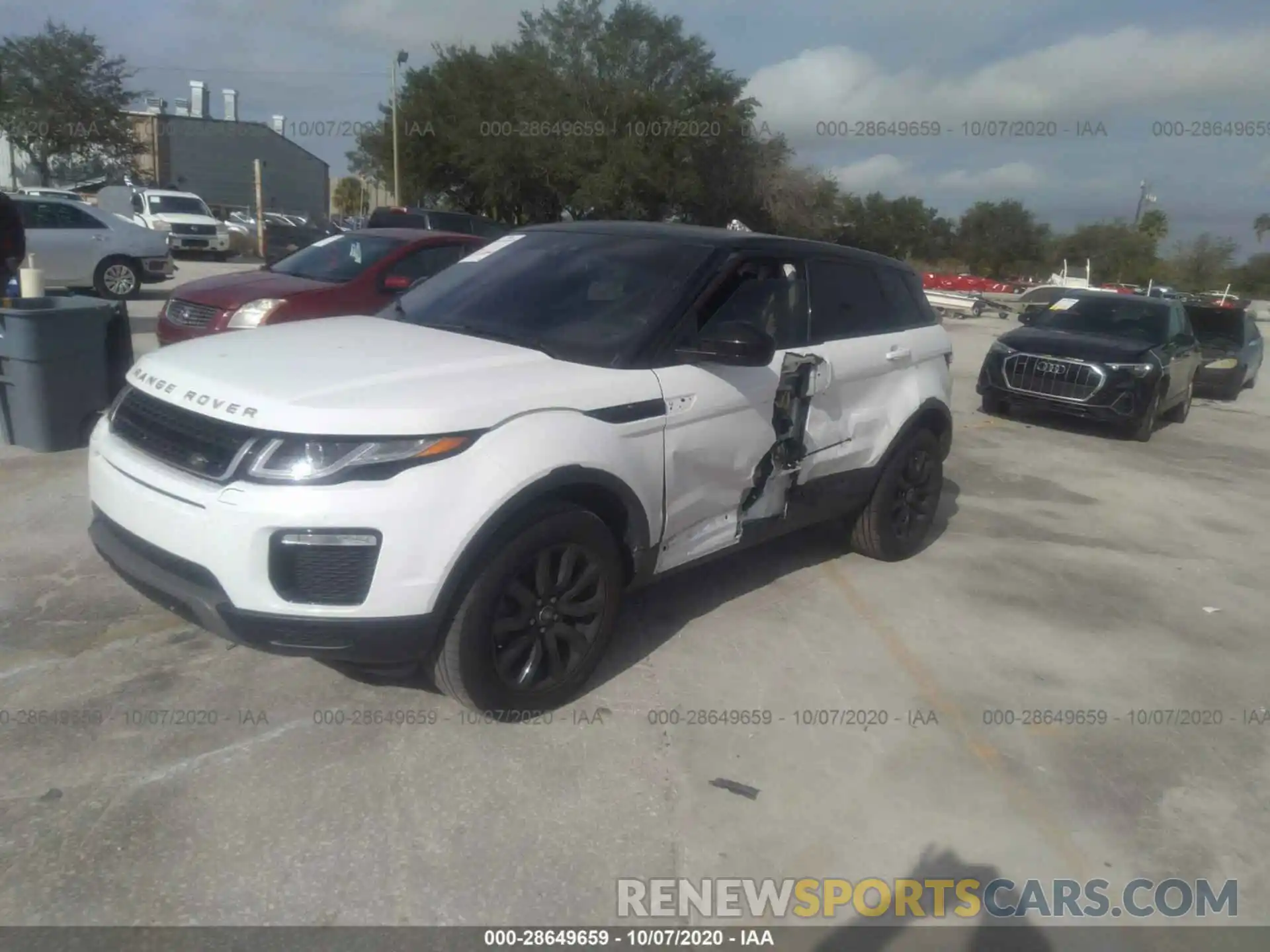 2 Фотография поврежденного автомобиля SALVP2RX0KH329467 LAND ROVER RANGE ROVER EVOQUE 2019