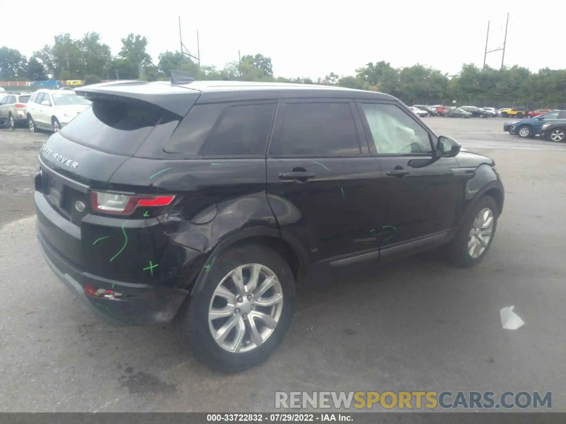 4 Photograph of a damaged car SALVP2RX2KH345492 LAND ROVER RANGE ROVER EVOQUE 2019