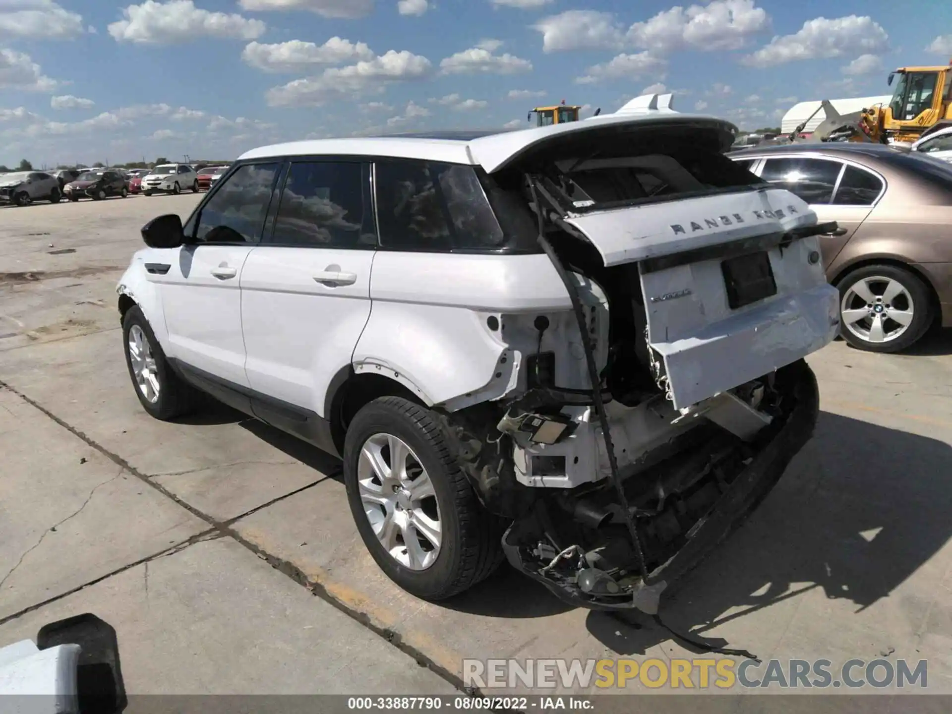 3 Photograph of a damaged car SALVP2RX3KH339328 LAND ROVER RANGE ROVER EVOQUE 2019