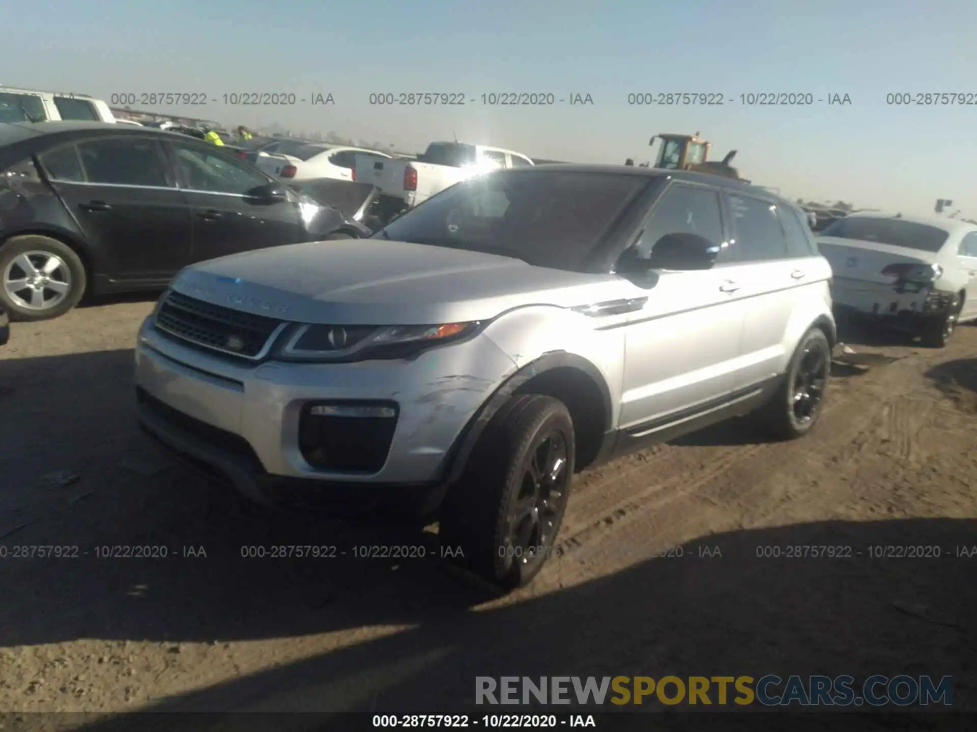 2 Фотография поврежденного автомобиля SALVP2RX5KH333434 LAND ROVER RANGE ROVER EVOQUE 2019