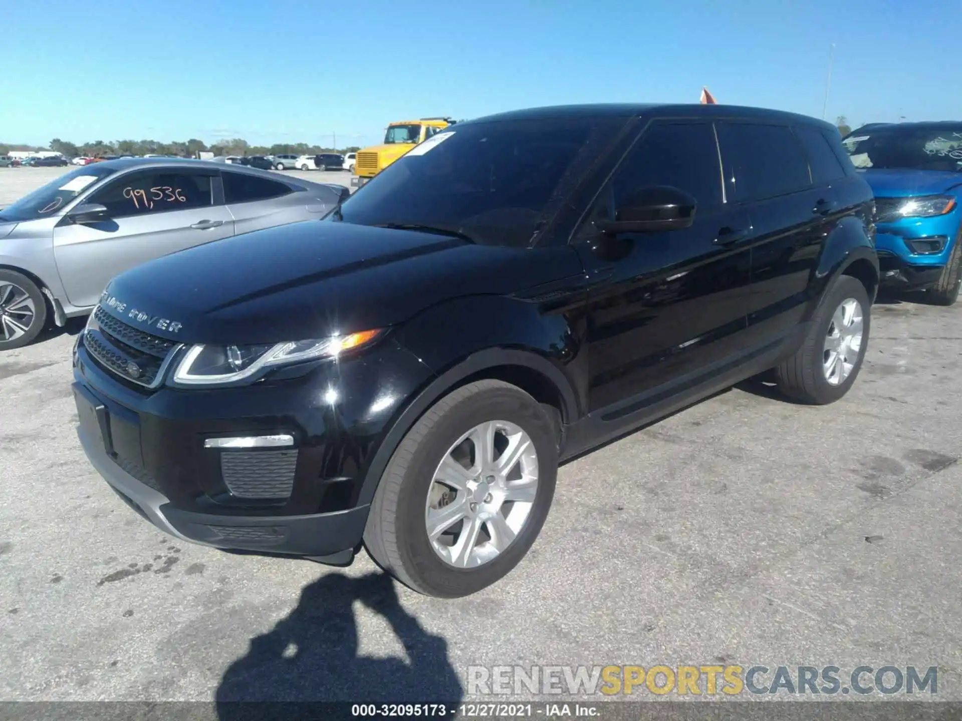 2 Фотография поврежденного автомобиля SALVP2RX5KH347091 LAND ROVER RANGE ROVER EVOQUE 2019