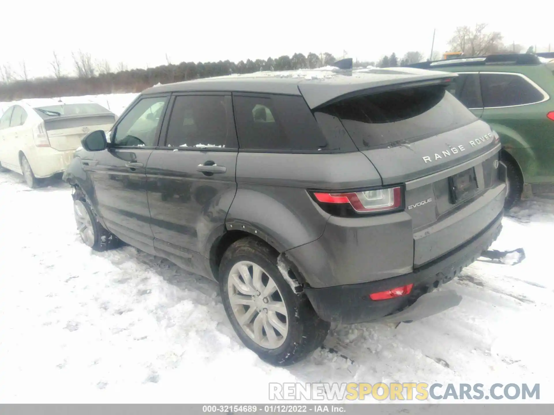 3 Photograph of a damaged car SALVP2RX6KH342014 LAND ROVER RANGE ROVER EVOQUE 2019