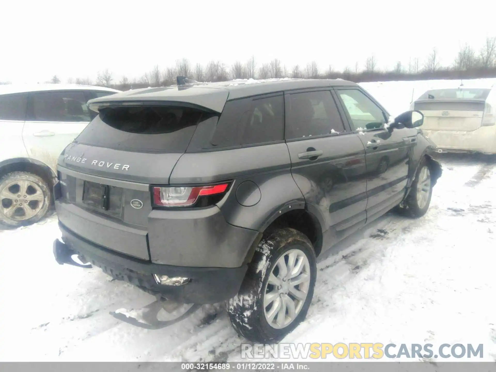 4 Photograph of a damaged car SALVP2RX6KH342014 LAND ROVER RANGE ROVER EVOQUE 2019