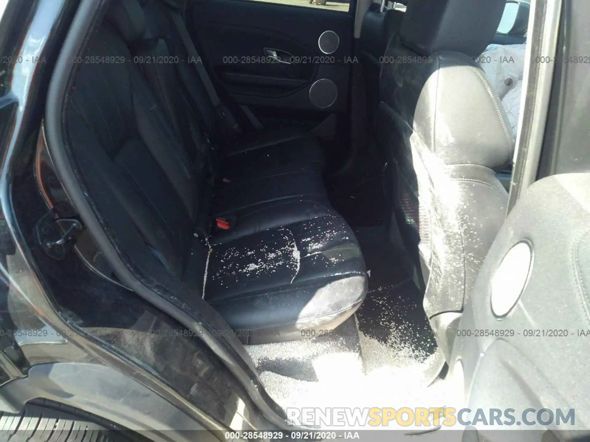 8 Photograph of a damaged car SALVP2RX6KH348704 LAND ROVER RANGE ROVER EVOQUE 2019